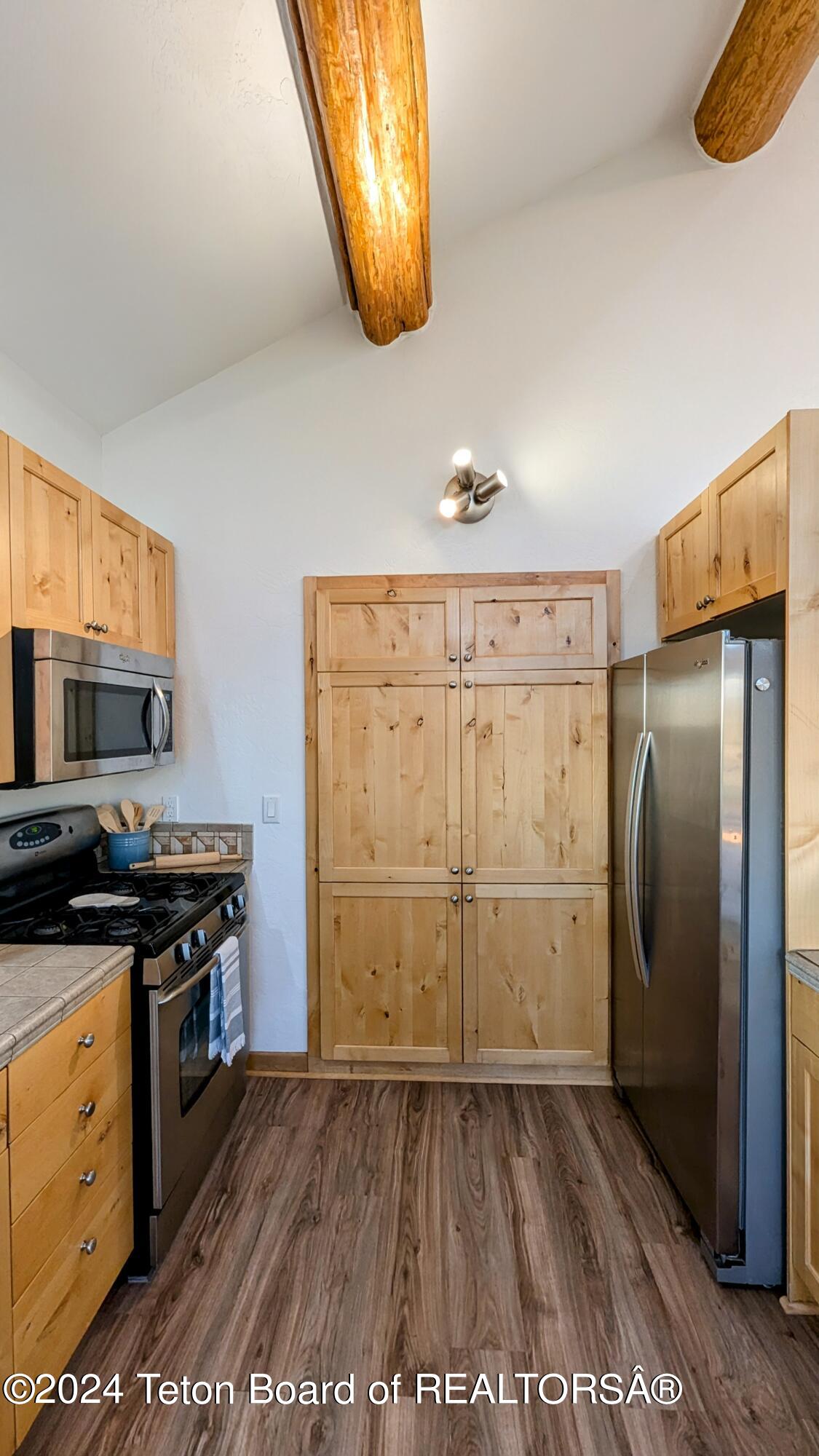 3235 REECE RIDGE Road