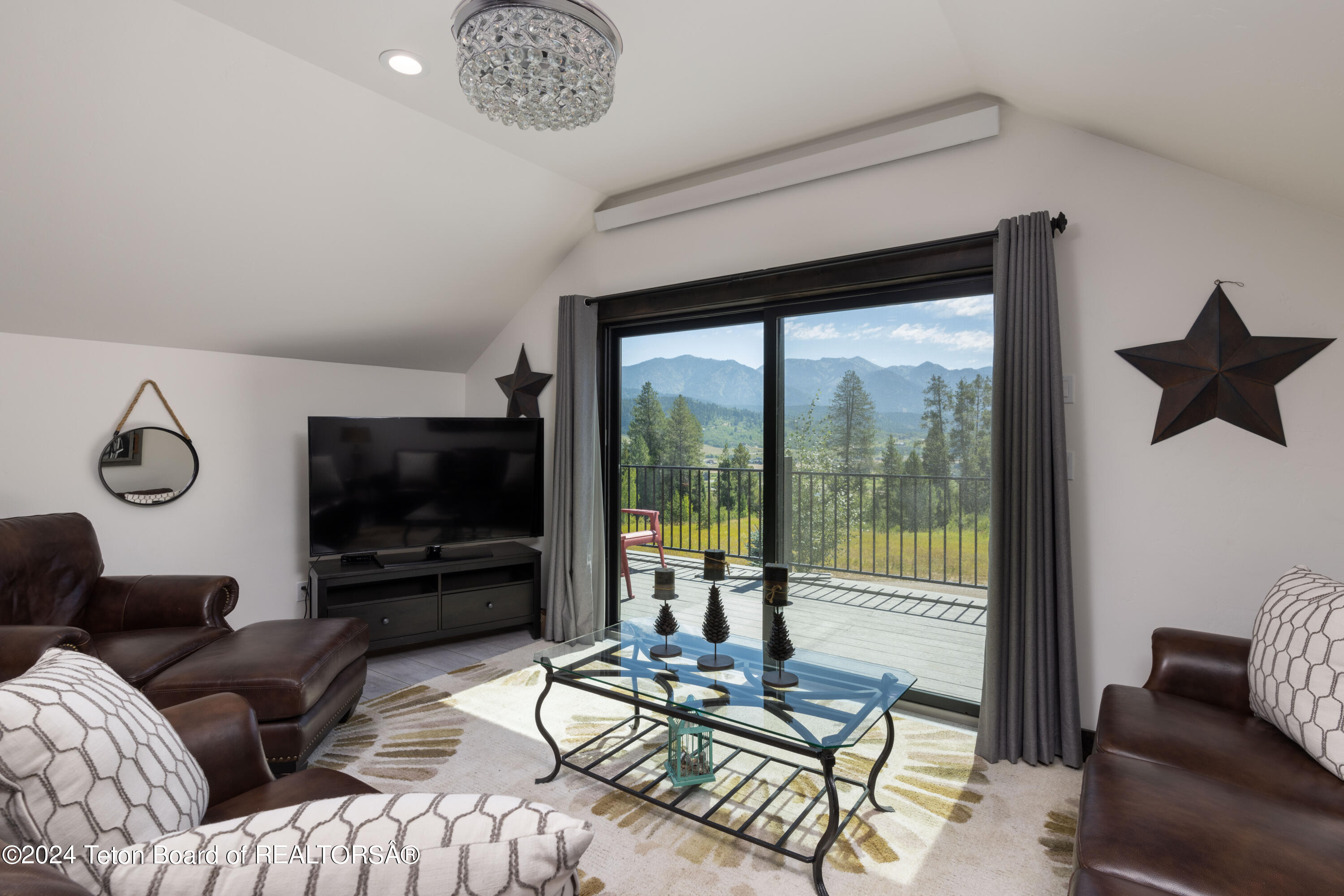 86 CARIBOU FOREST Drive