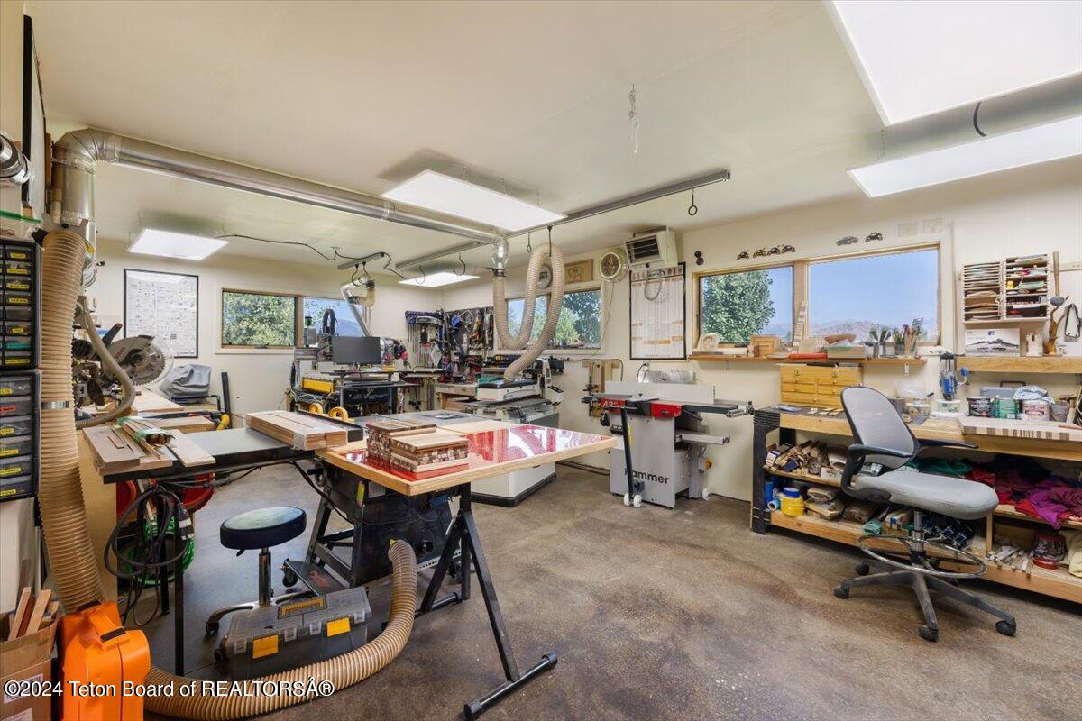 1265 W BULL RAKE Drive