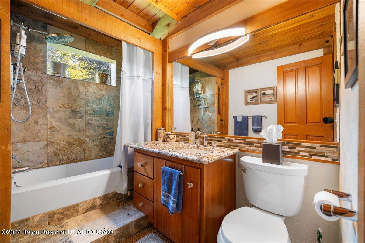 1265 W BULL RAKE Drive