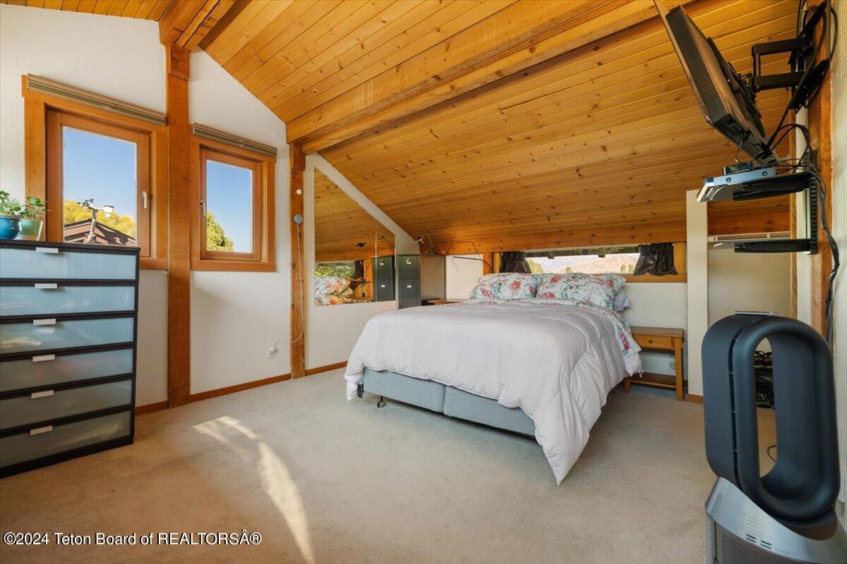 1265 W BULL RAKE Drive