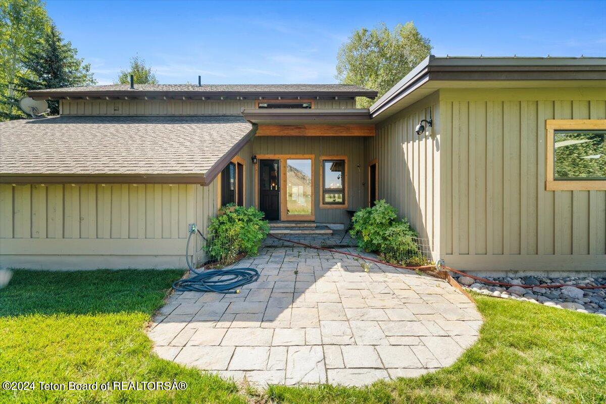 1265 W BULL RAKE Drive