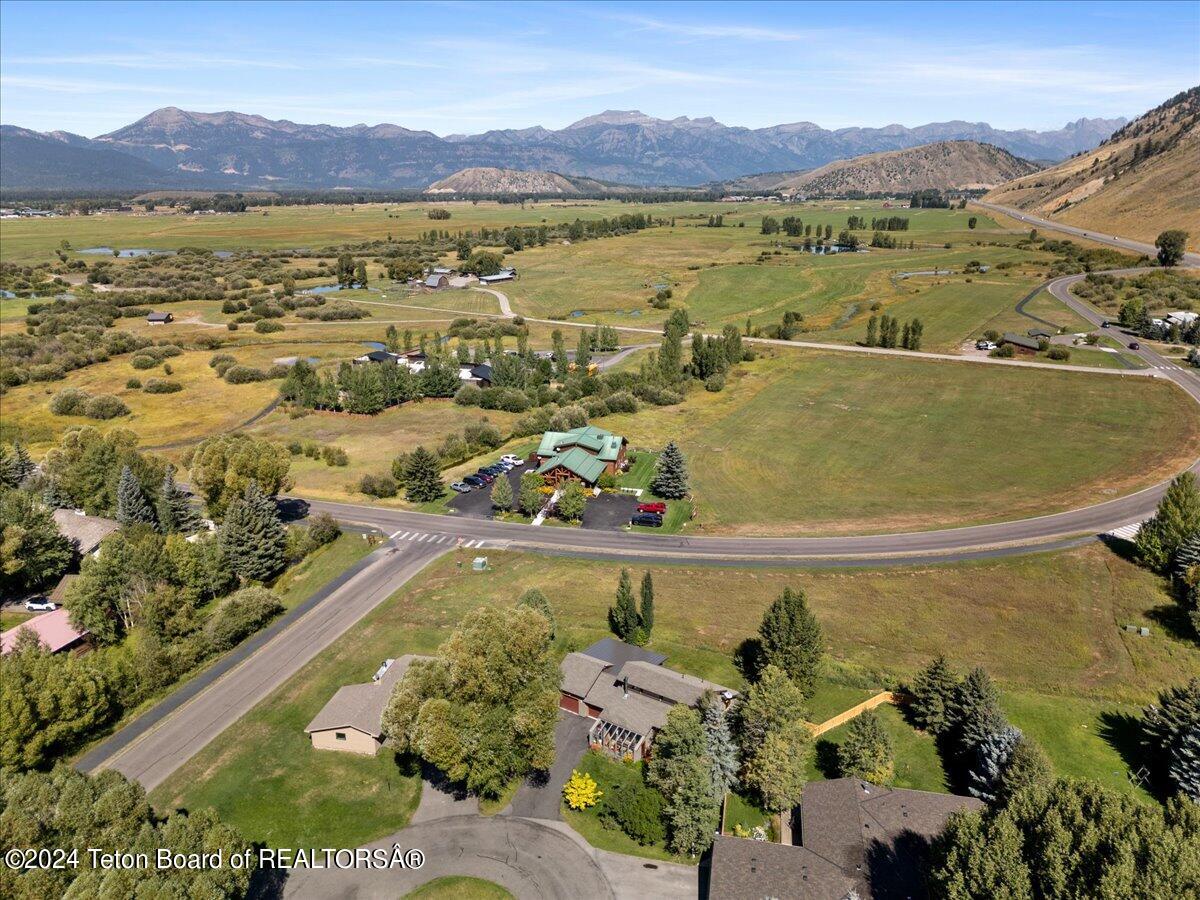 1265 W BULL RAKE Drive