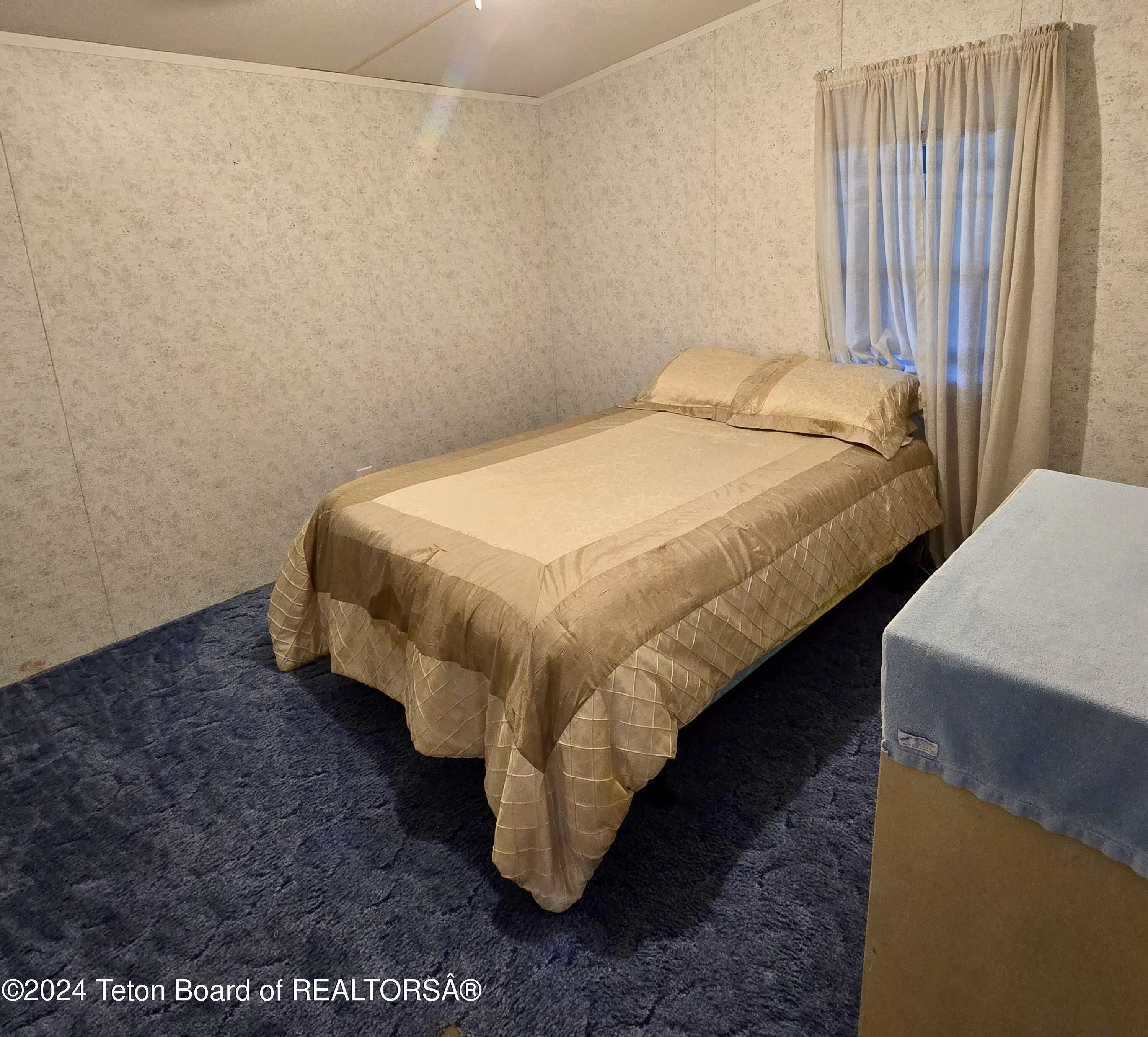 175 GOOD NEIGHBOR Lane