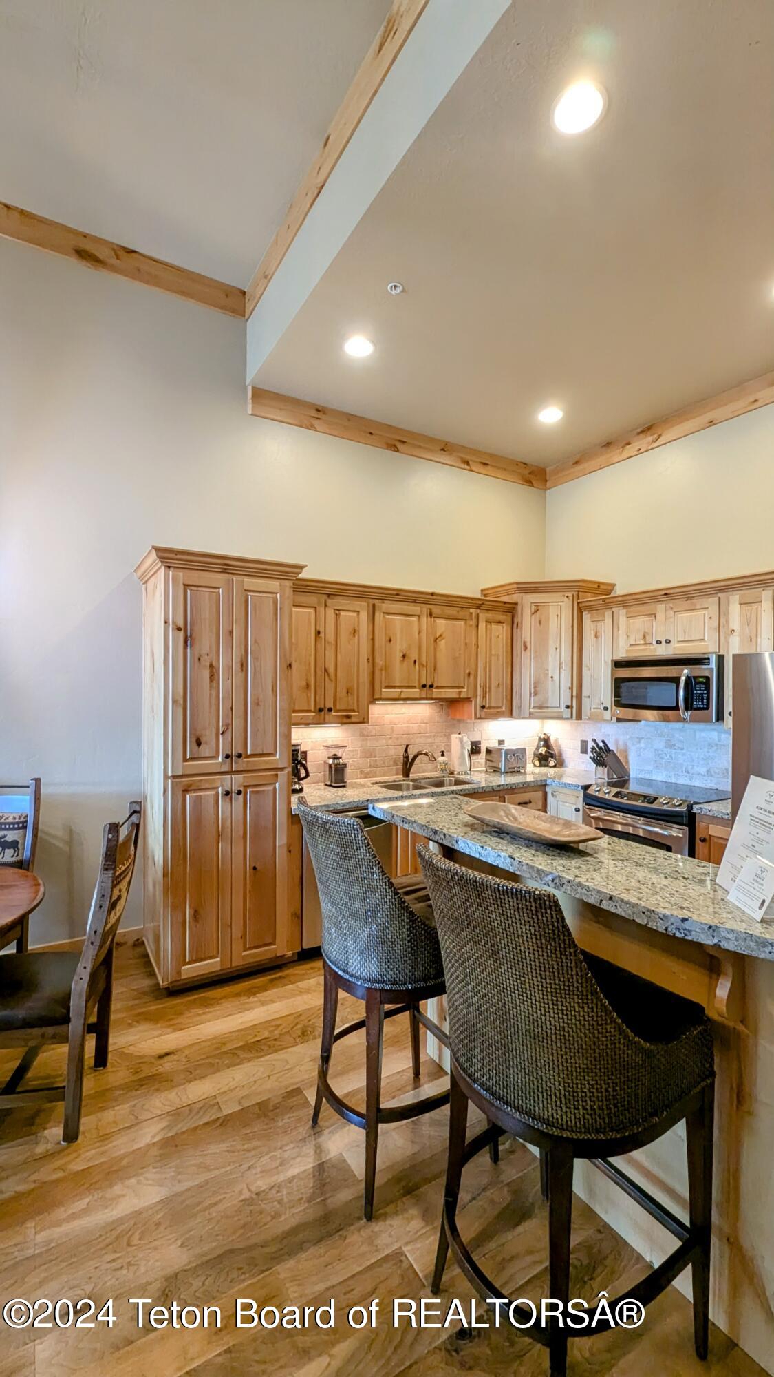 122 HASTINGS Drive, 109