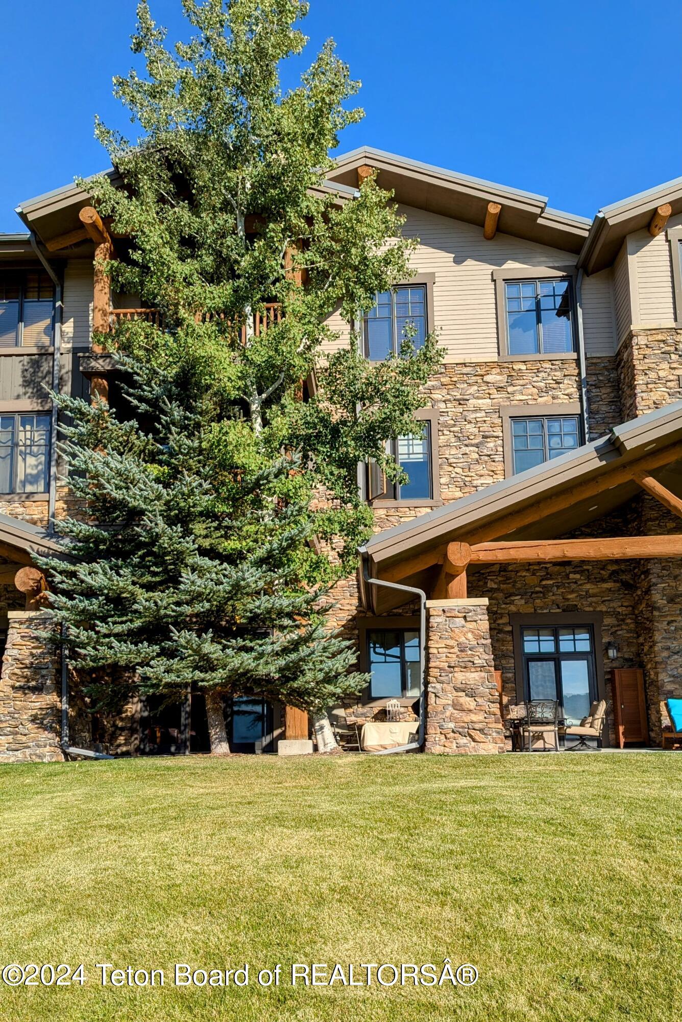 122 HASTINGS Drive, 109