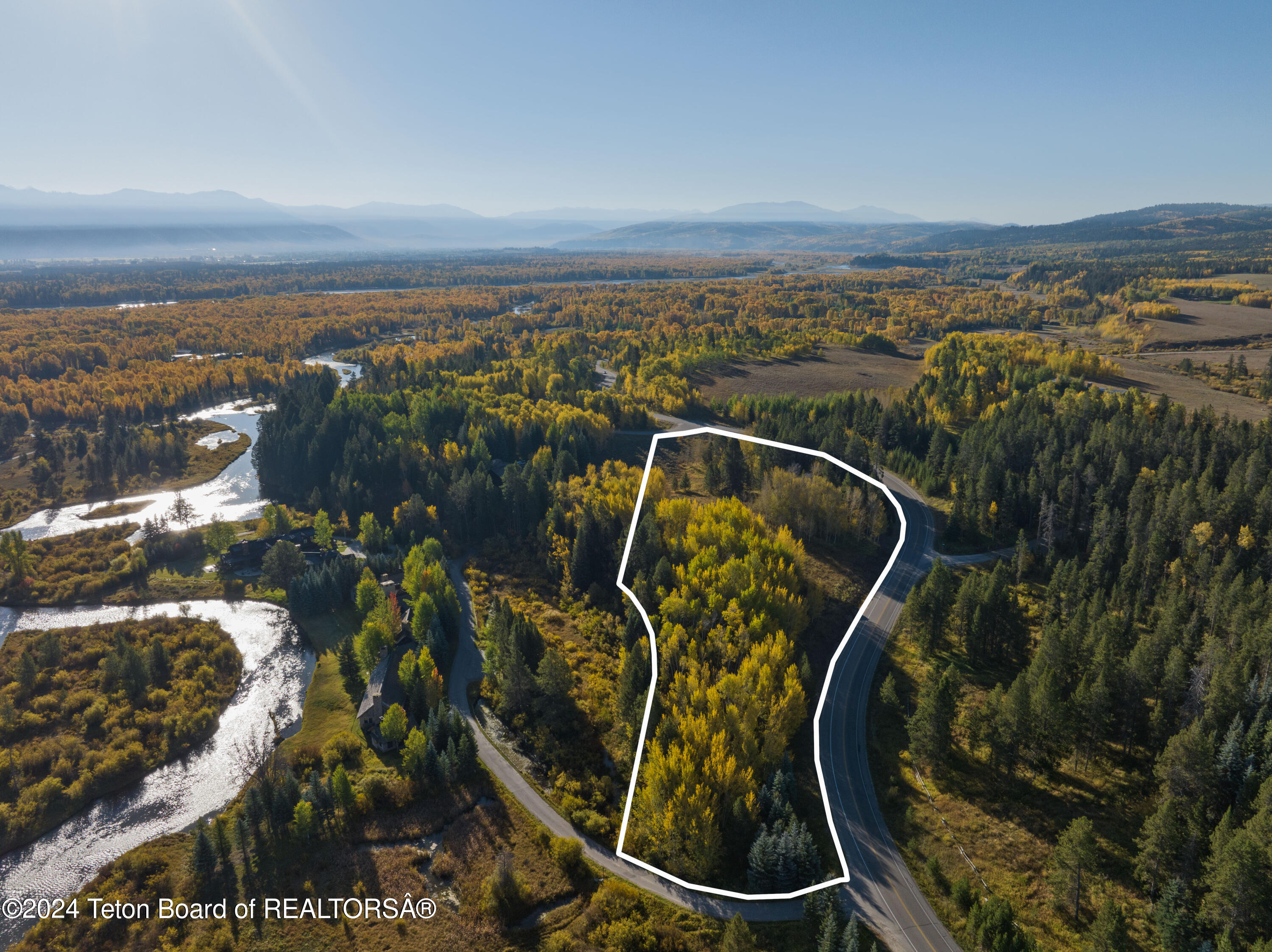 1002 S FALL CREEK Road