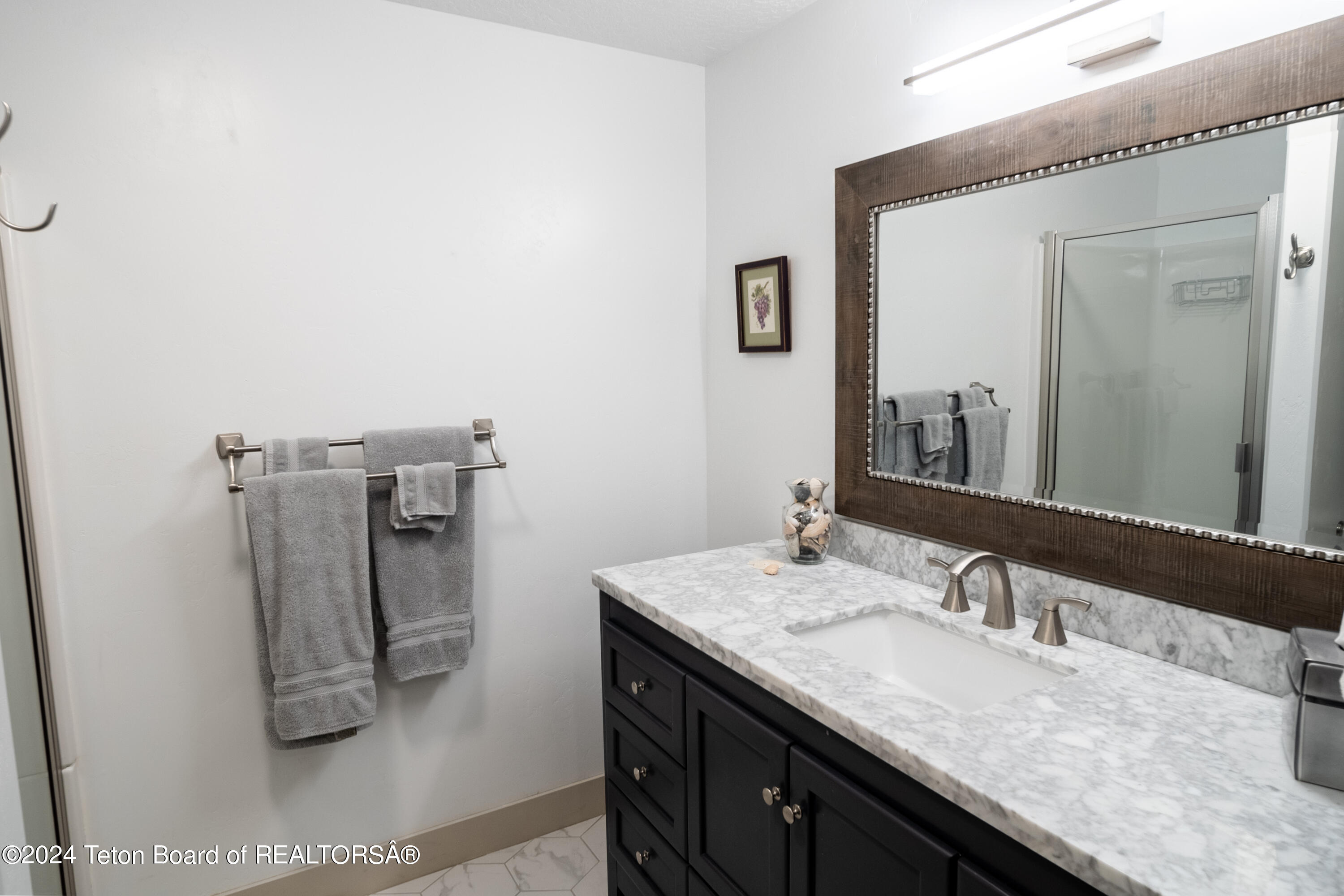 60 SHOOTING STAR DRIVE