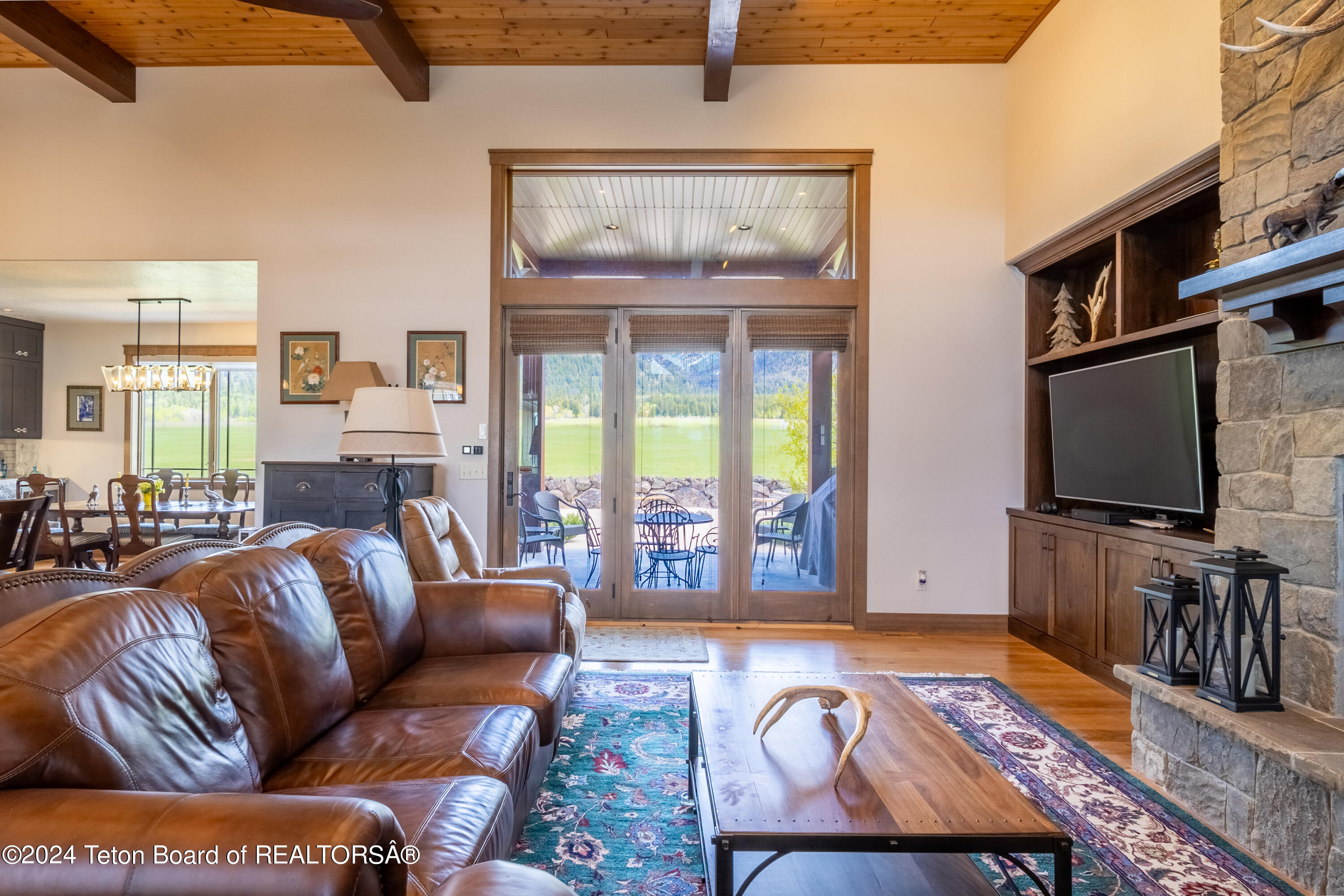 60 SHOOTING STAR DRIVE