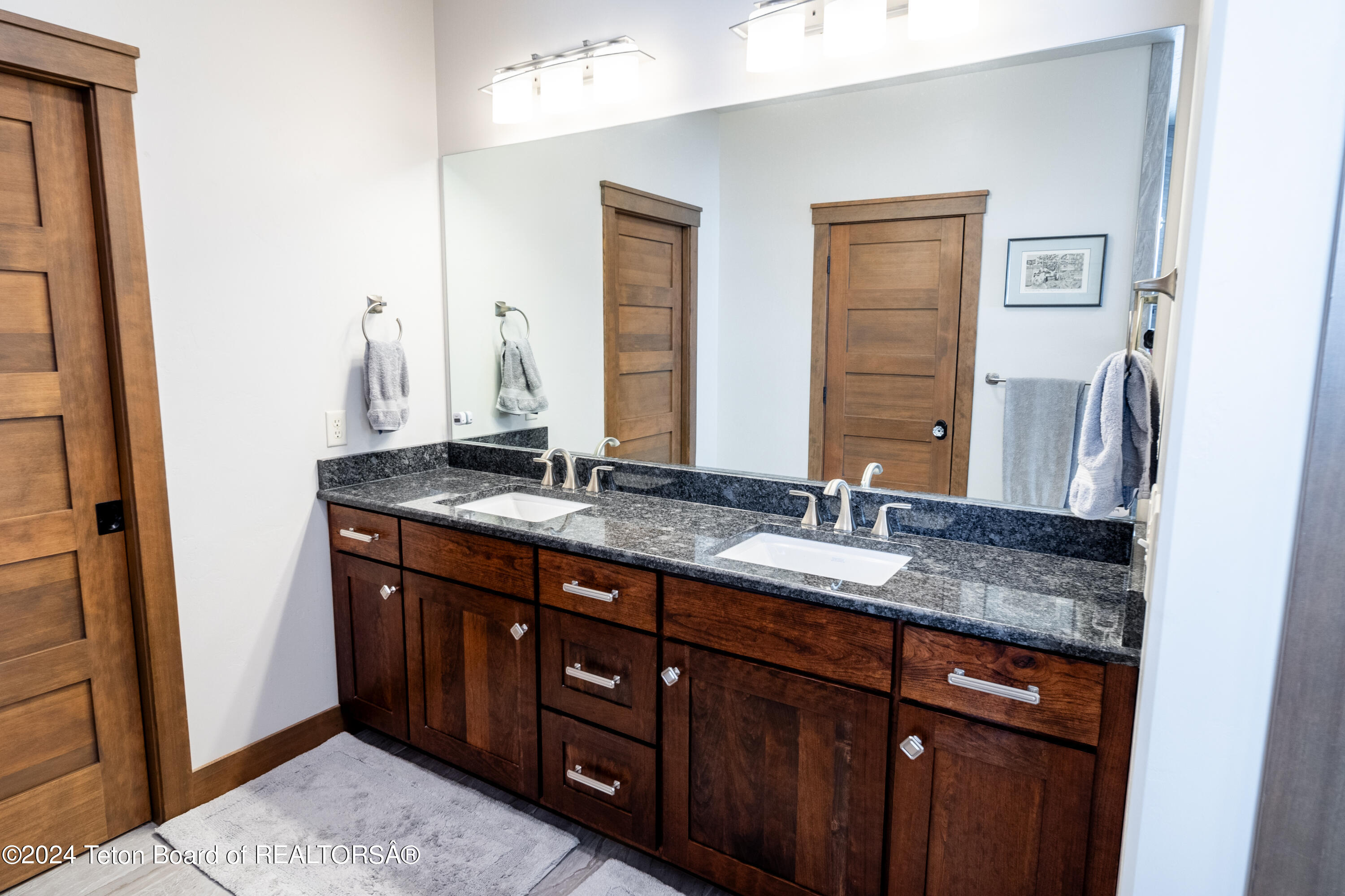 60 SHOOTING STAR DRIVE