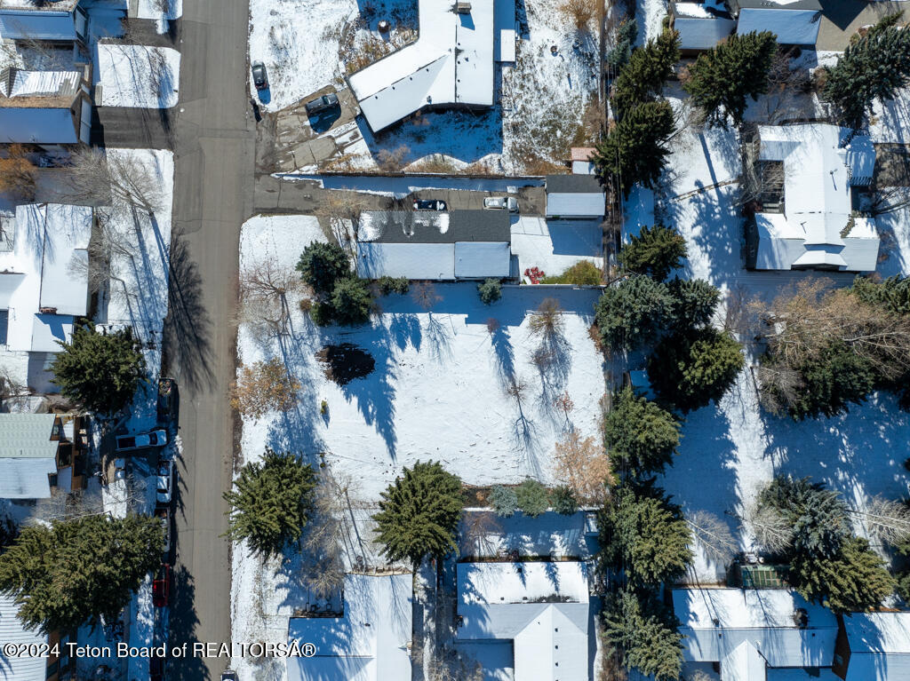 175 N GROS VENTRE Street