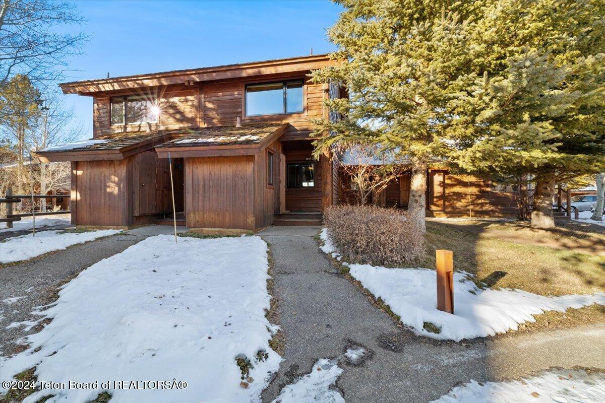 1668 N EAST BUTTE Road, 3146-47