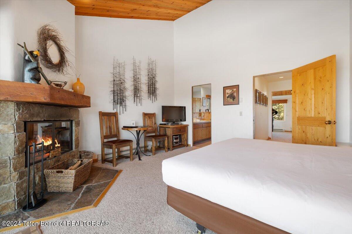 1668 N EAST BUTTE Road, 3146-47