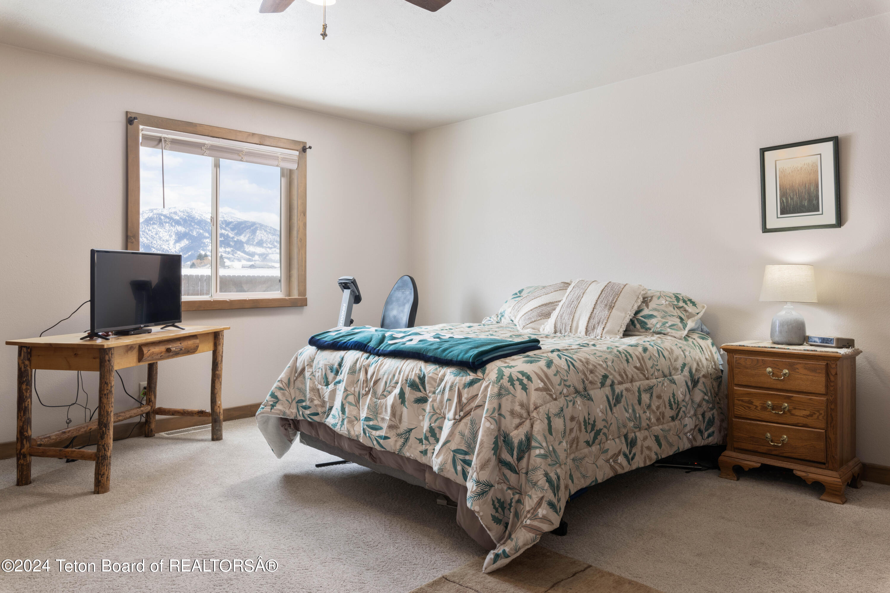 302 BEAR HOLLOW Circle