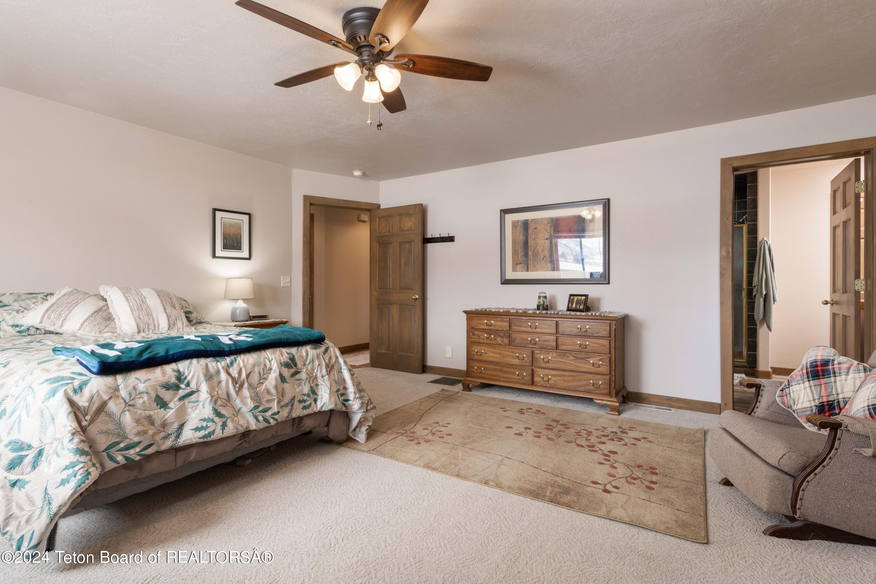 302 BEAR HOLLOW Circle