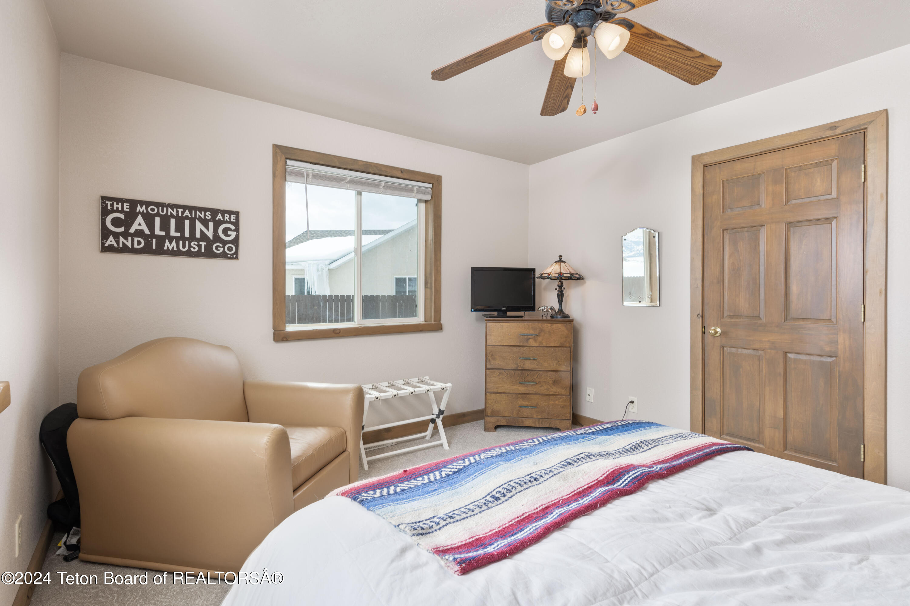 302 BEAR HOLLOW Circle