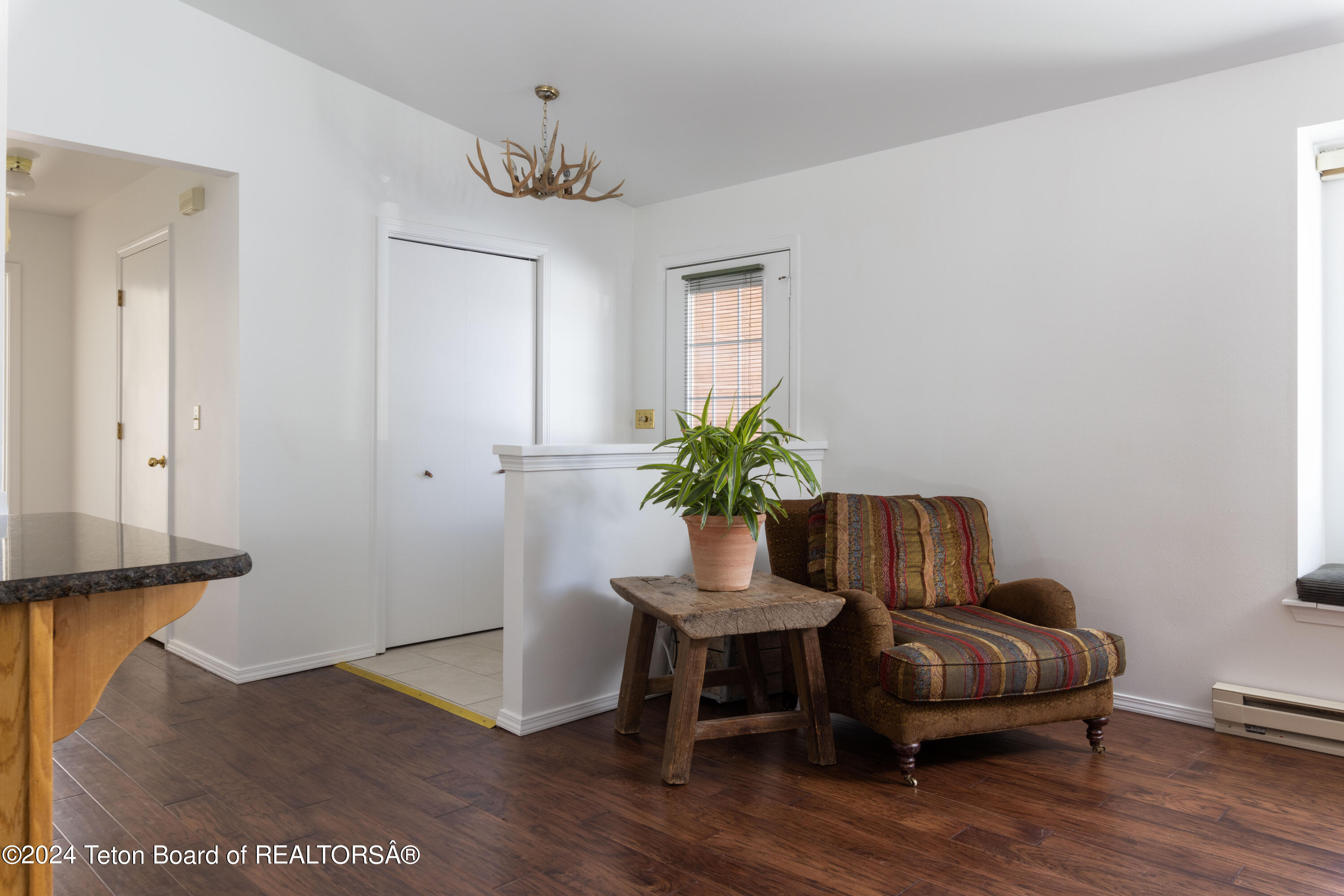 3049 RANGEVIEW Drive