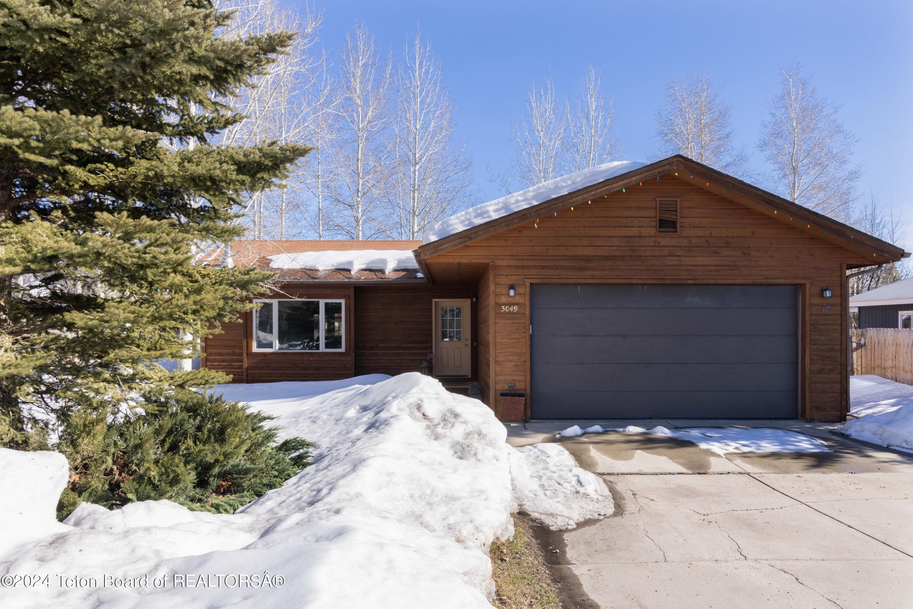 3049 RANGEVIEW Drive