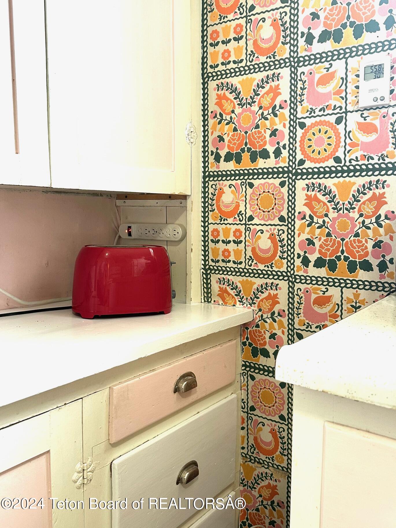 697 TOMS CANYON ROAD