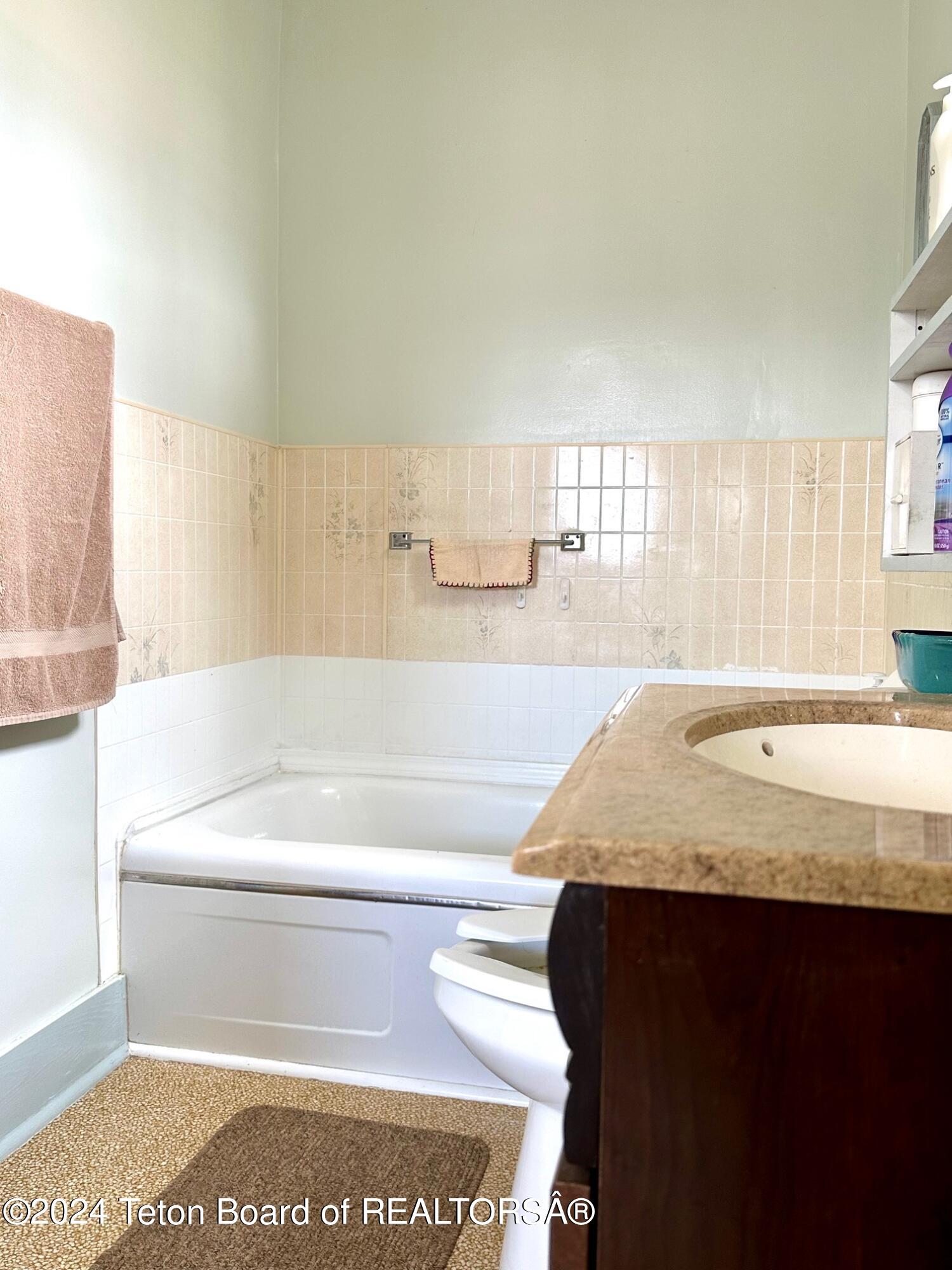 697 TOMS CANYON ROAD