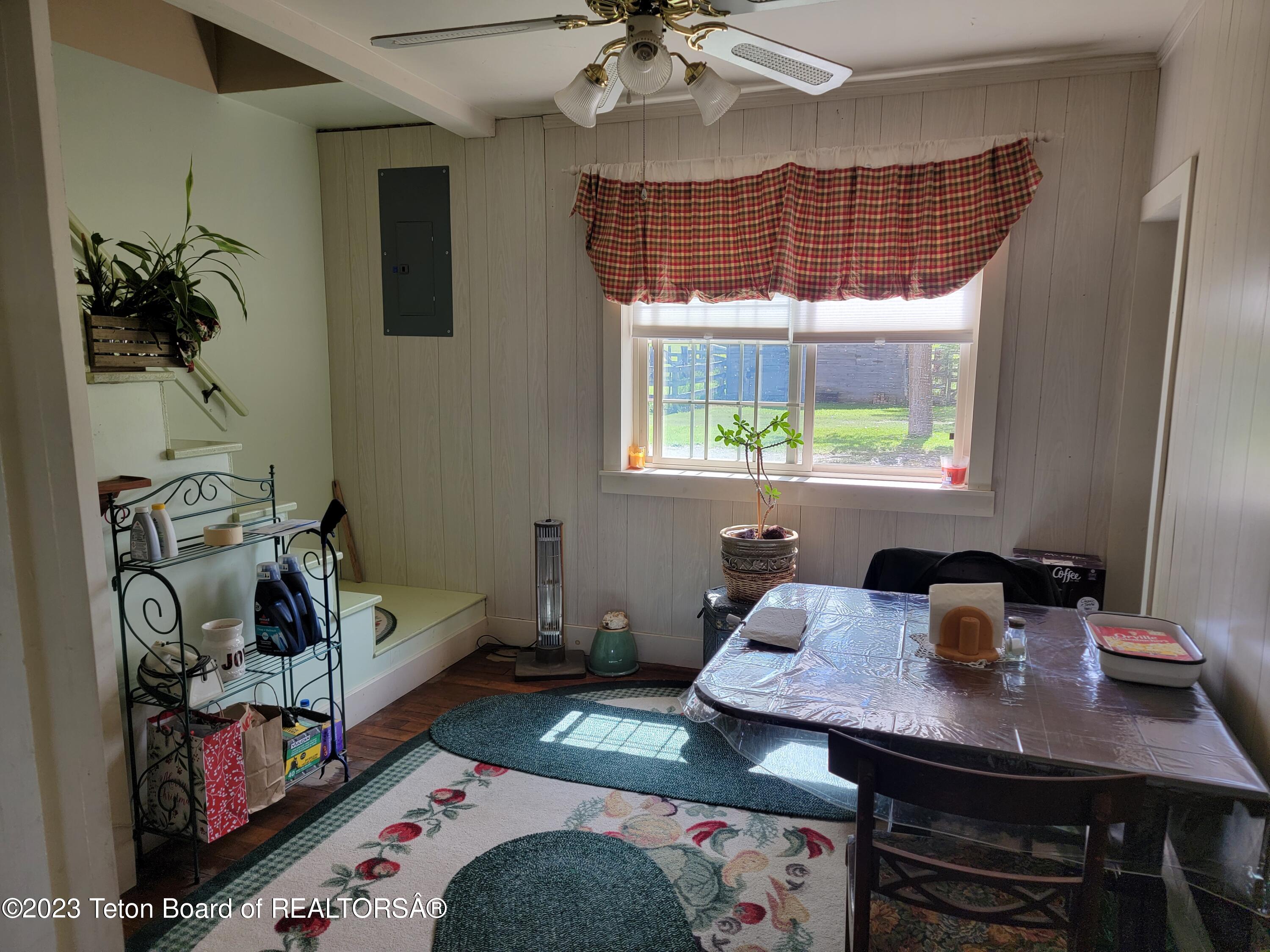 697 TOMS CANYON ROAD