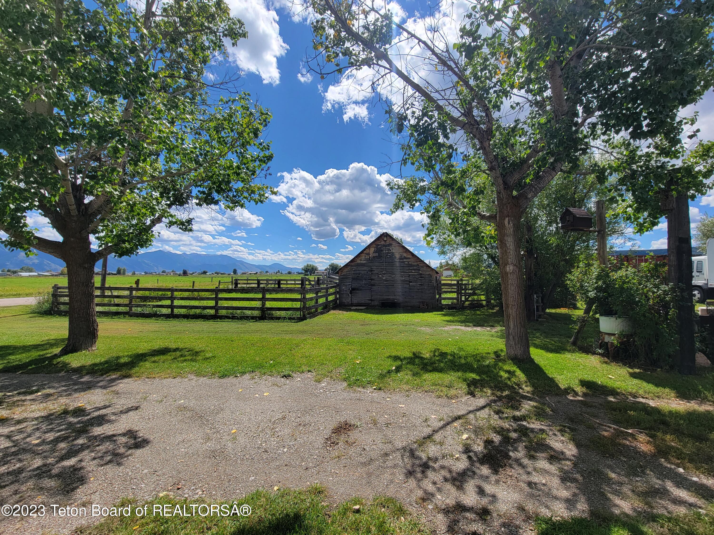 697 TOMS CANYON ROAD