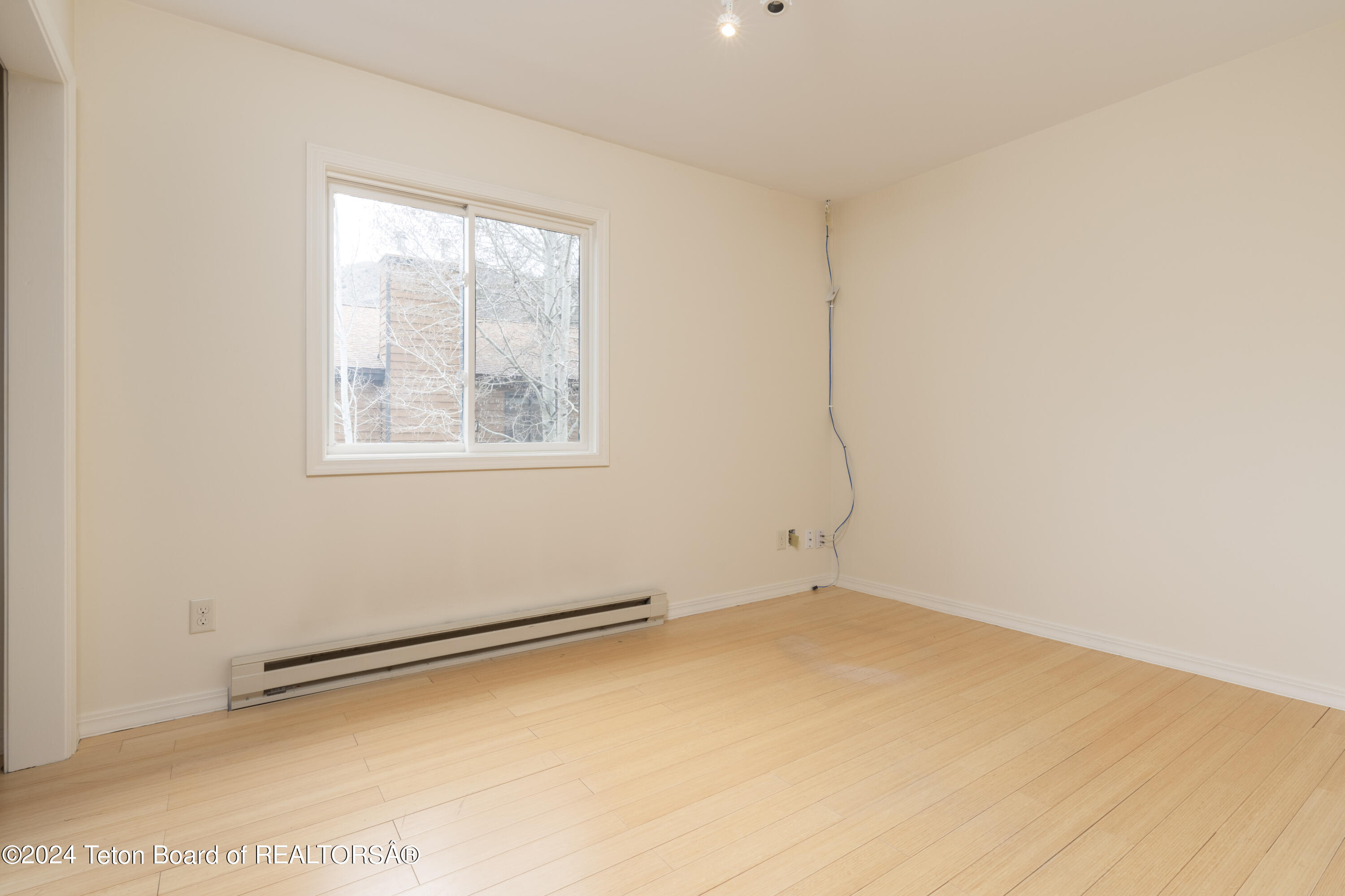 826 POWDERHORN Lane, C