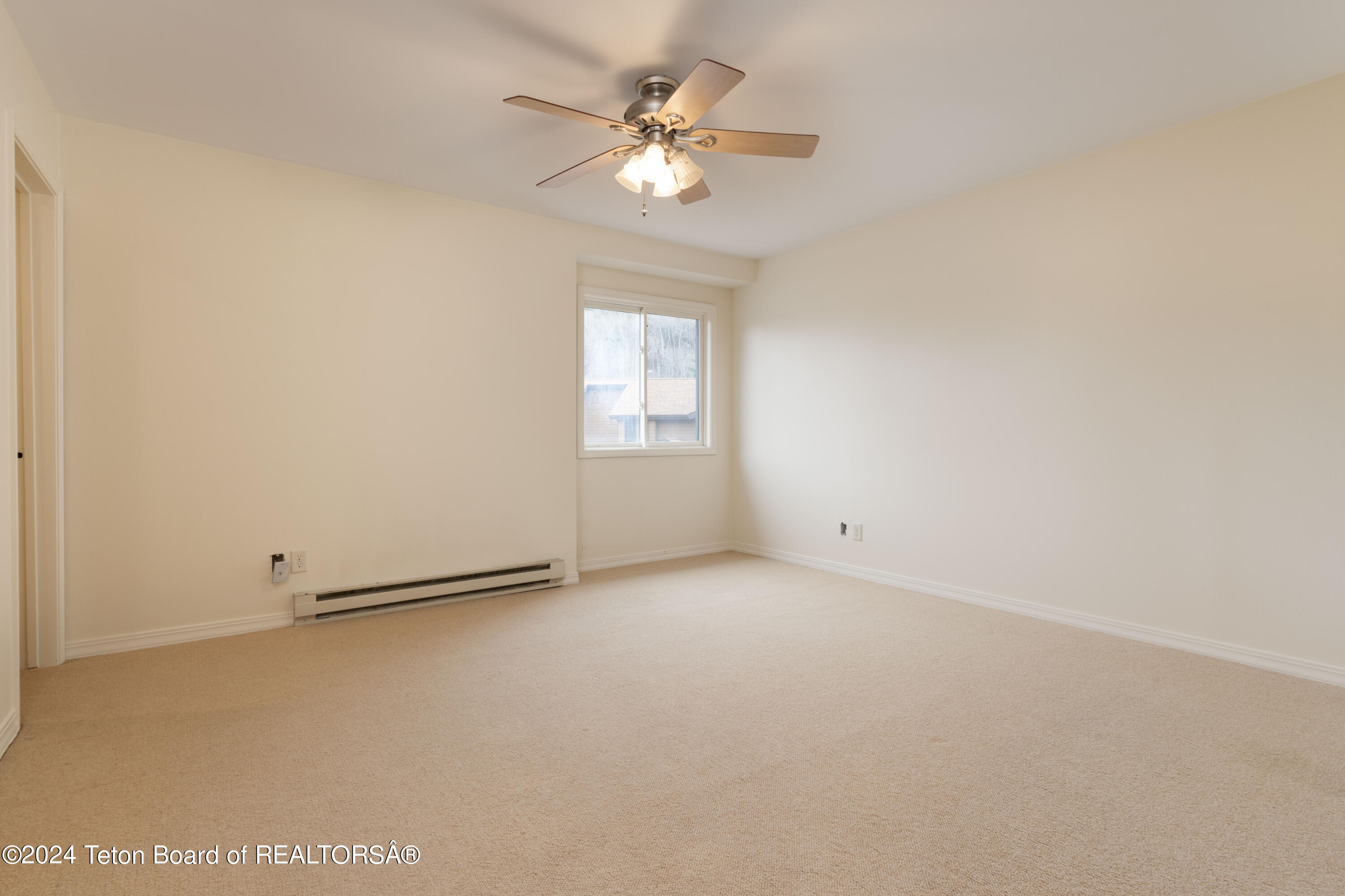 826 POWDERHORN Lane, C