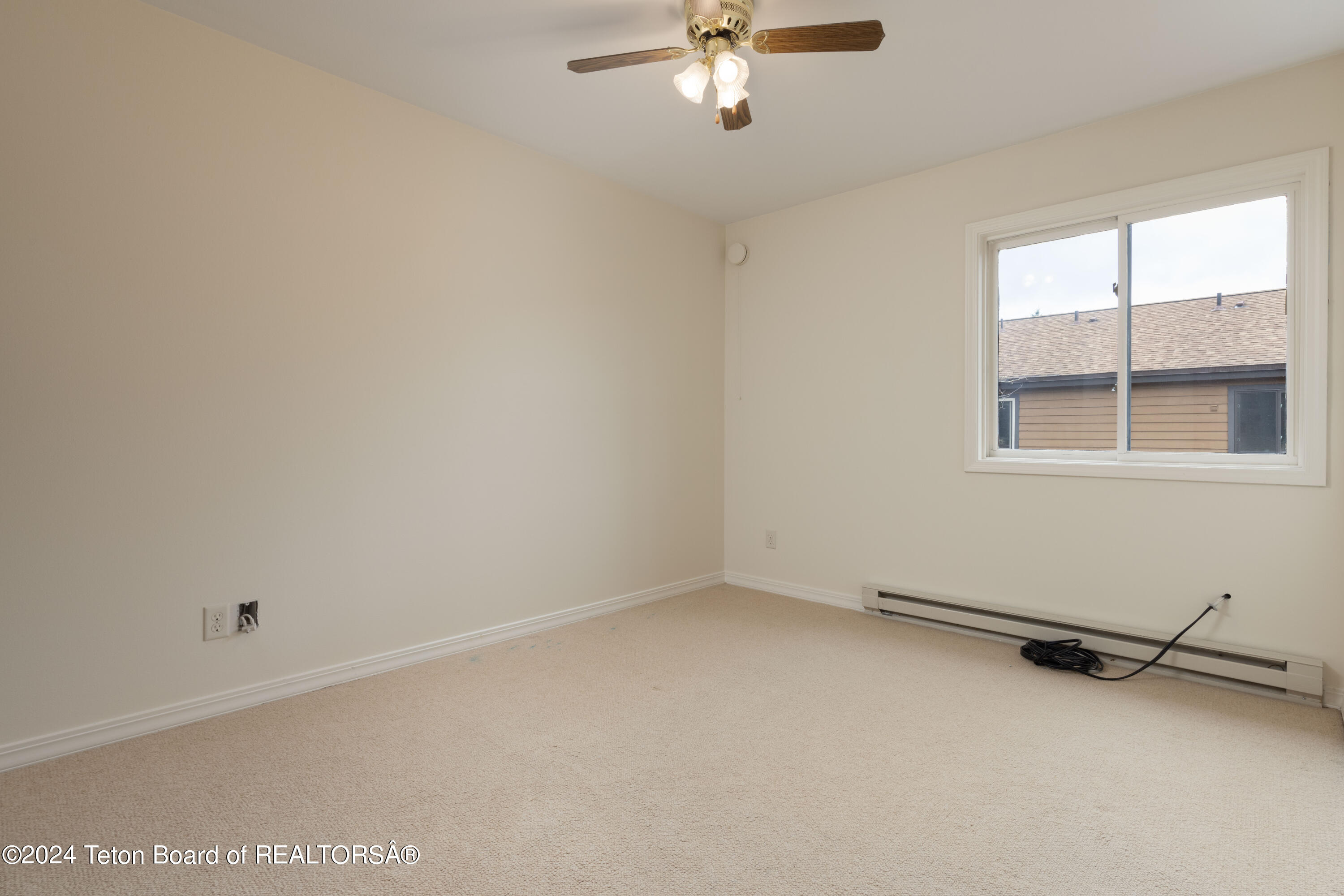 826 POWDERHORN Lane, C