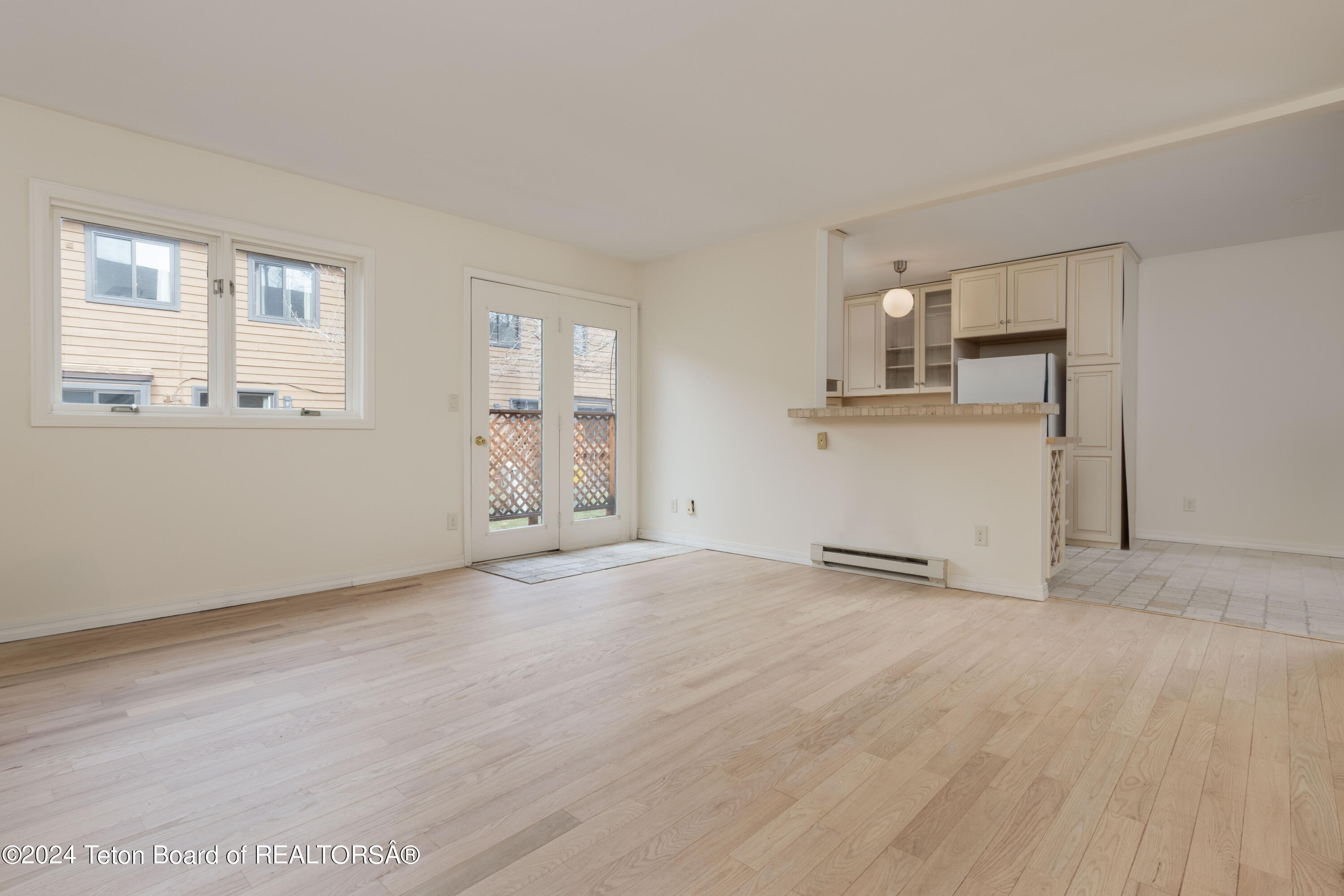 826 POWDERHORN Lane, C