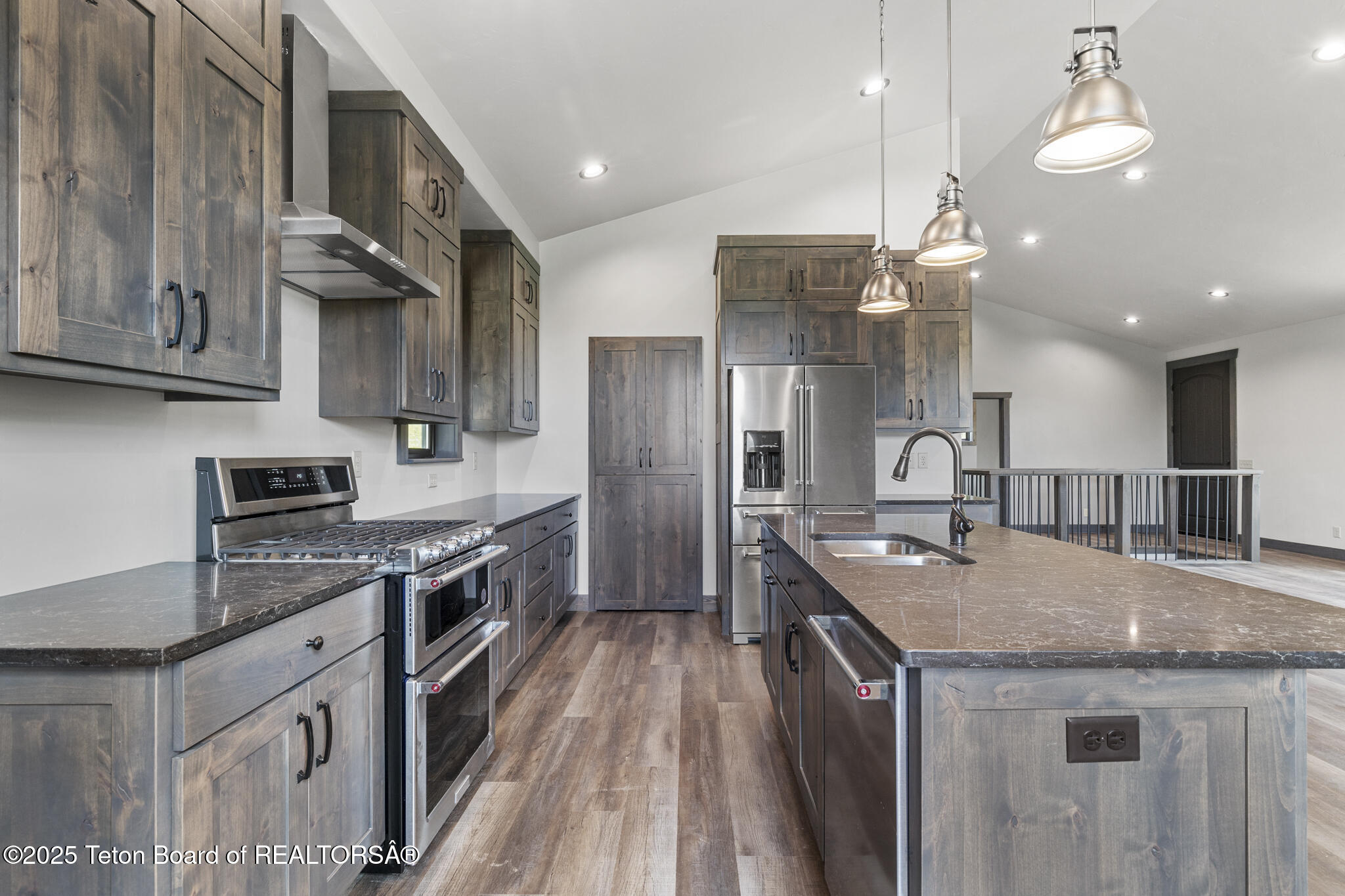 85 STRAWBERRY HILLS Drive