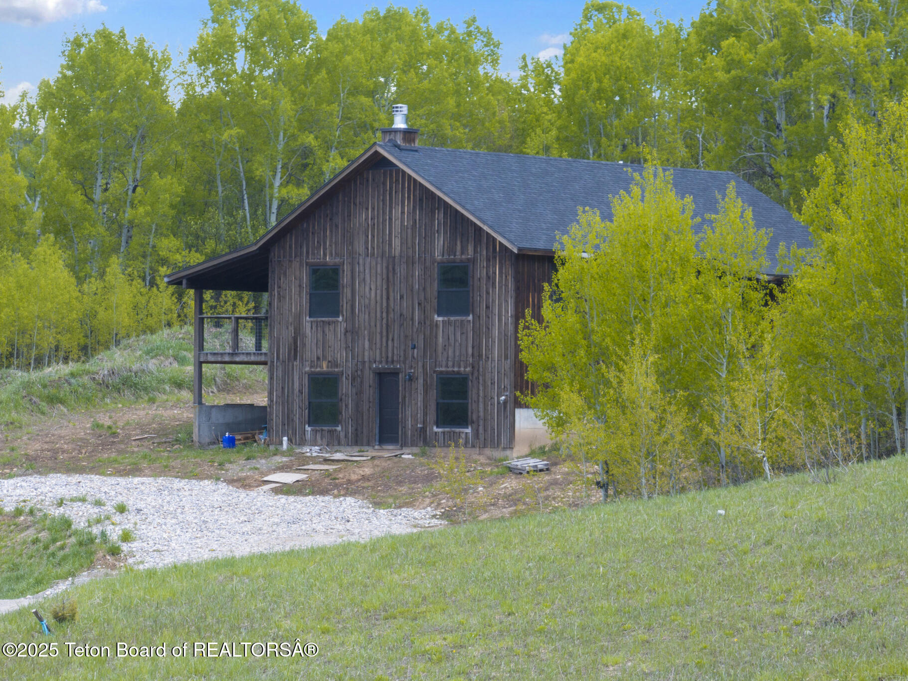 85 STRAWBERRY HILLS Drive