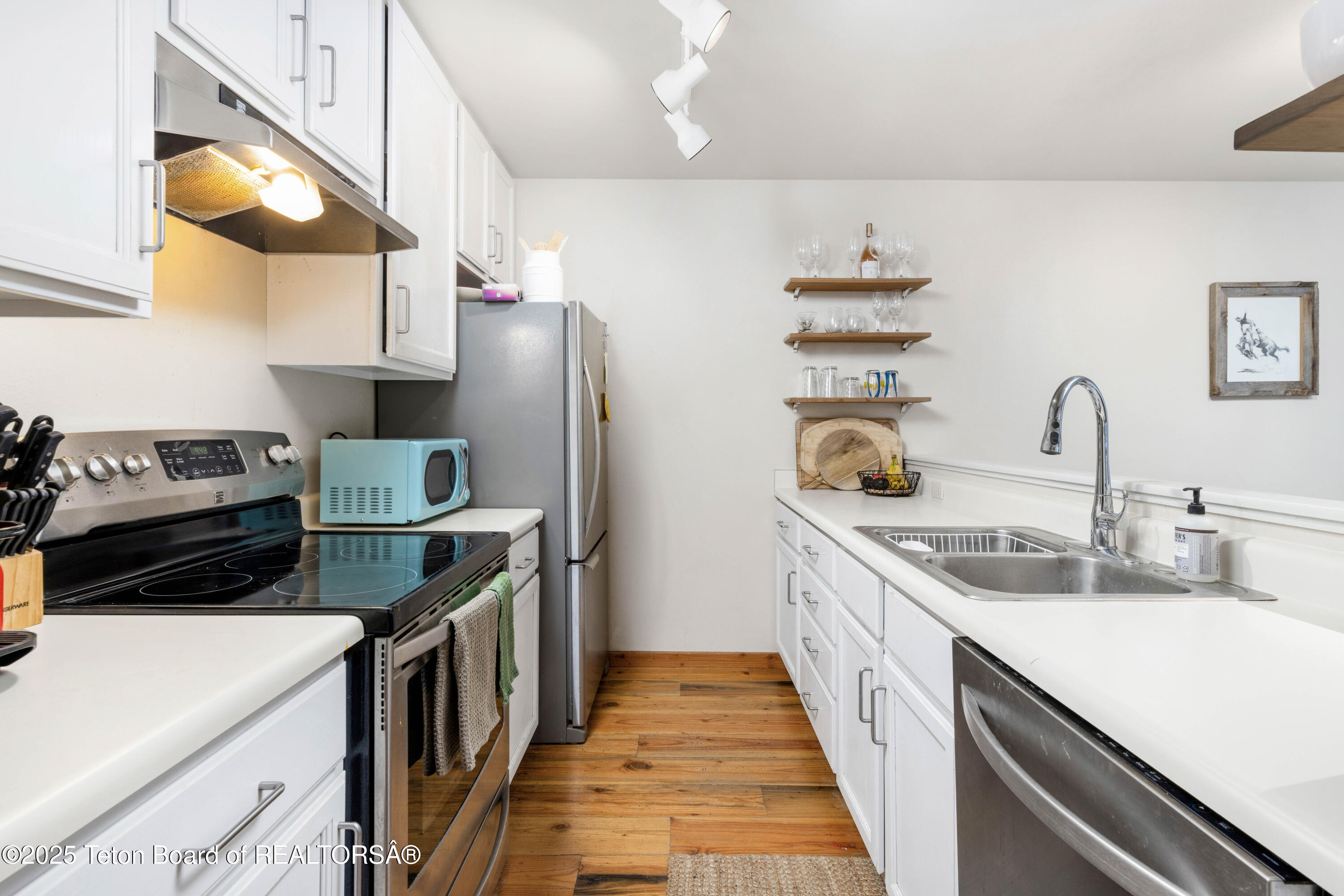 635 S MILLWARD Street, A