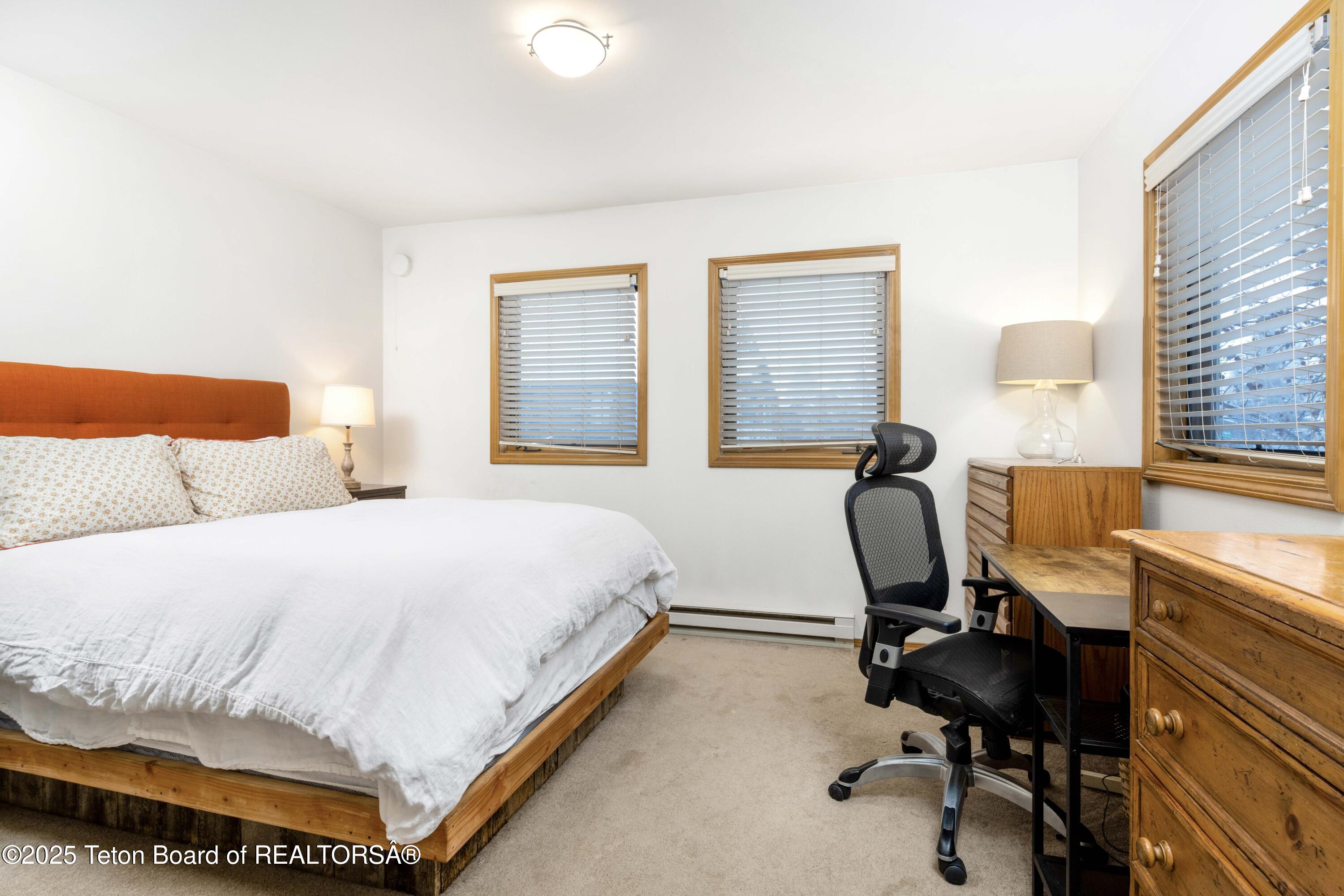 635 S MILLWARD Street, A