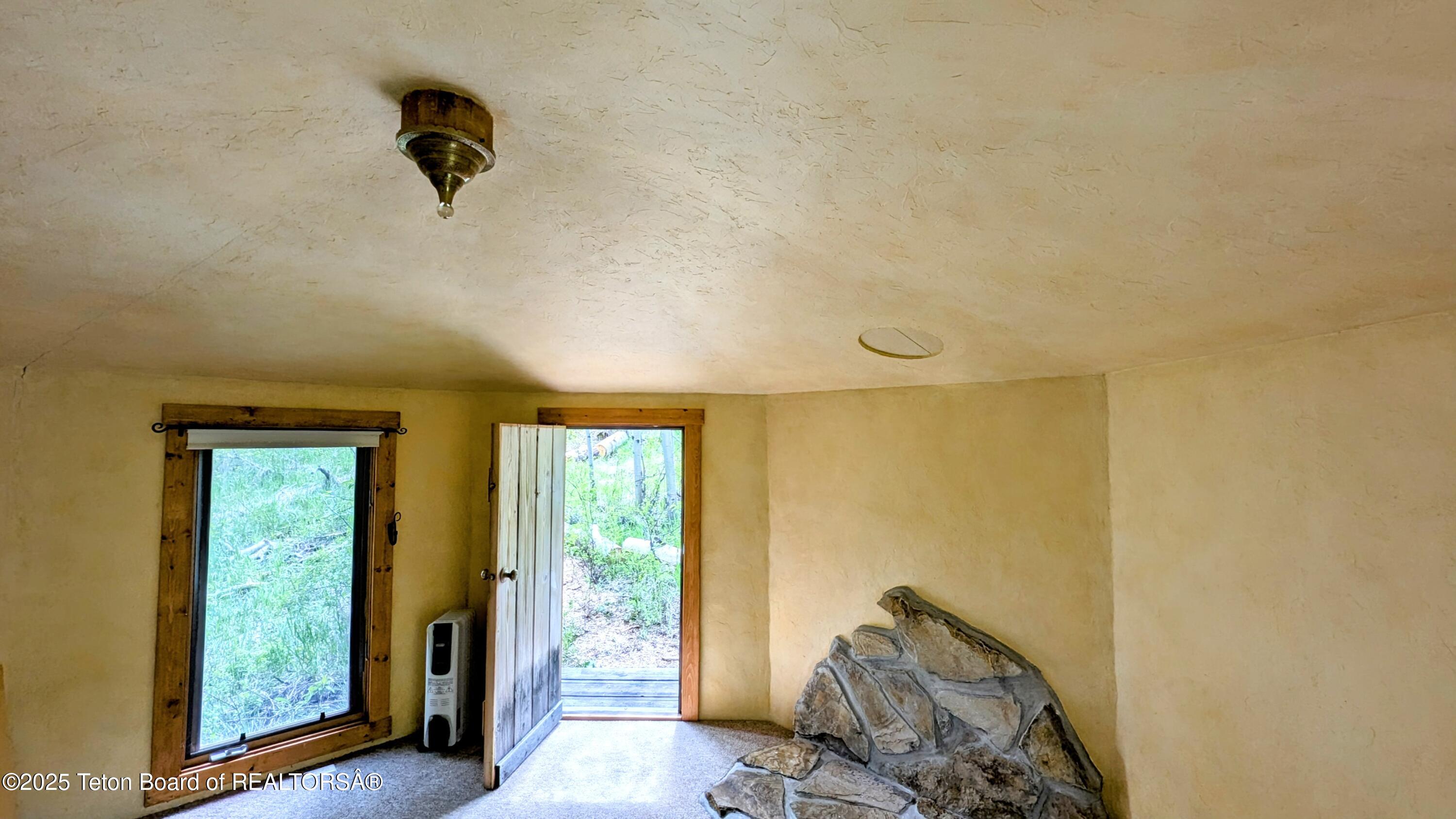 10559 RAMMELL MOUNTAIN Road