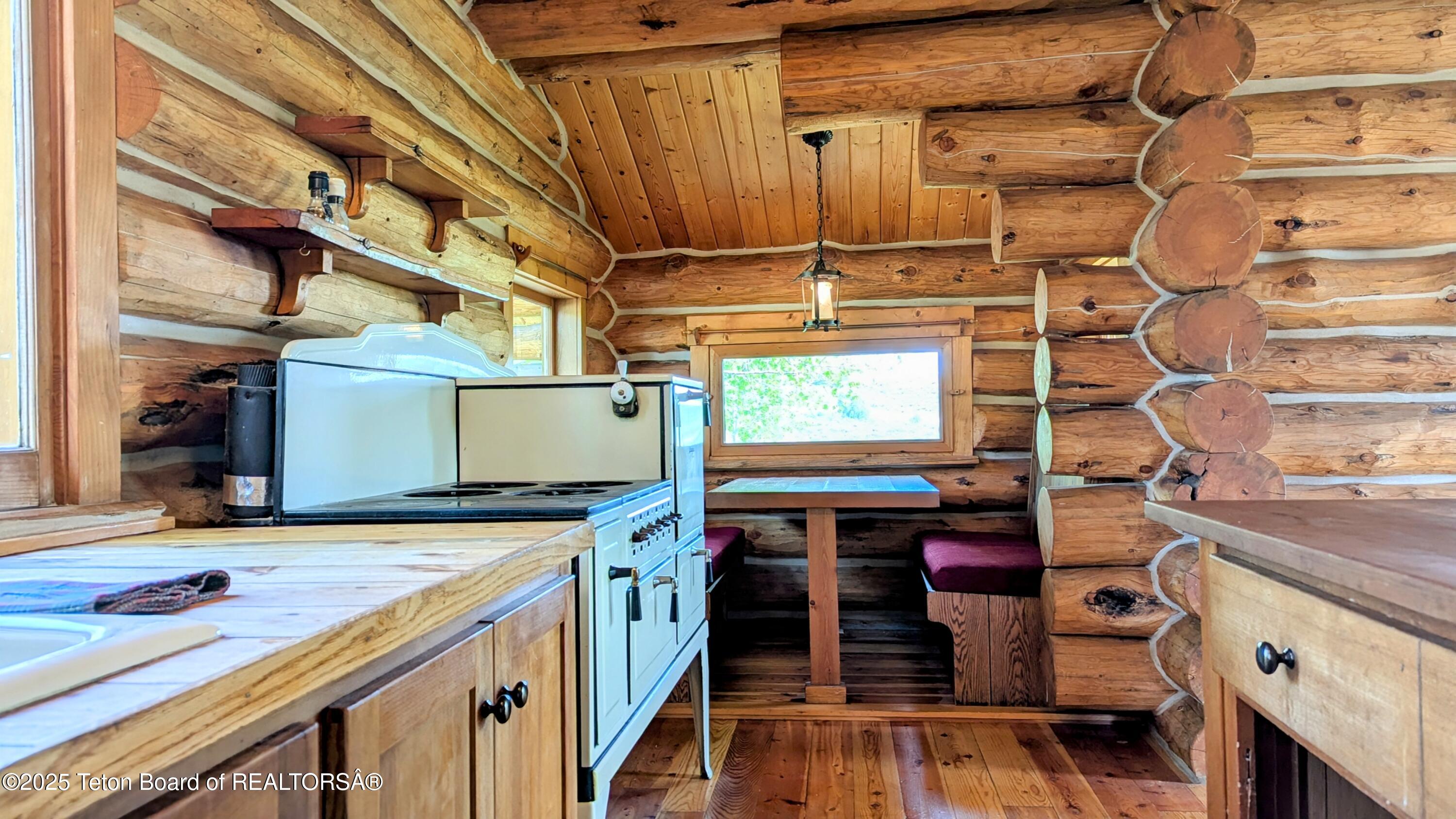 10559 RAMMELL MOUNTAIN Road