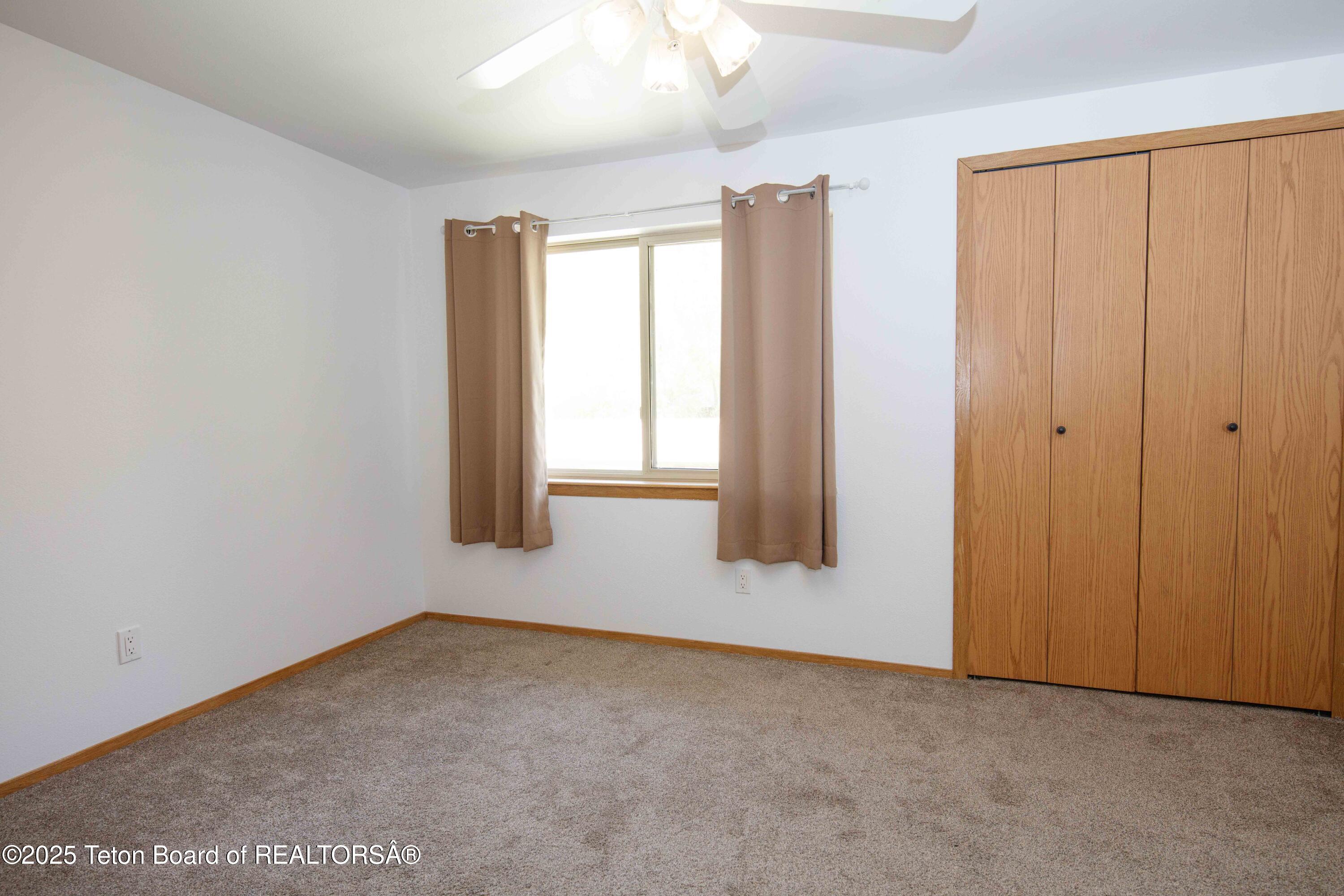 365 N GLENWOOD Street, H