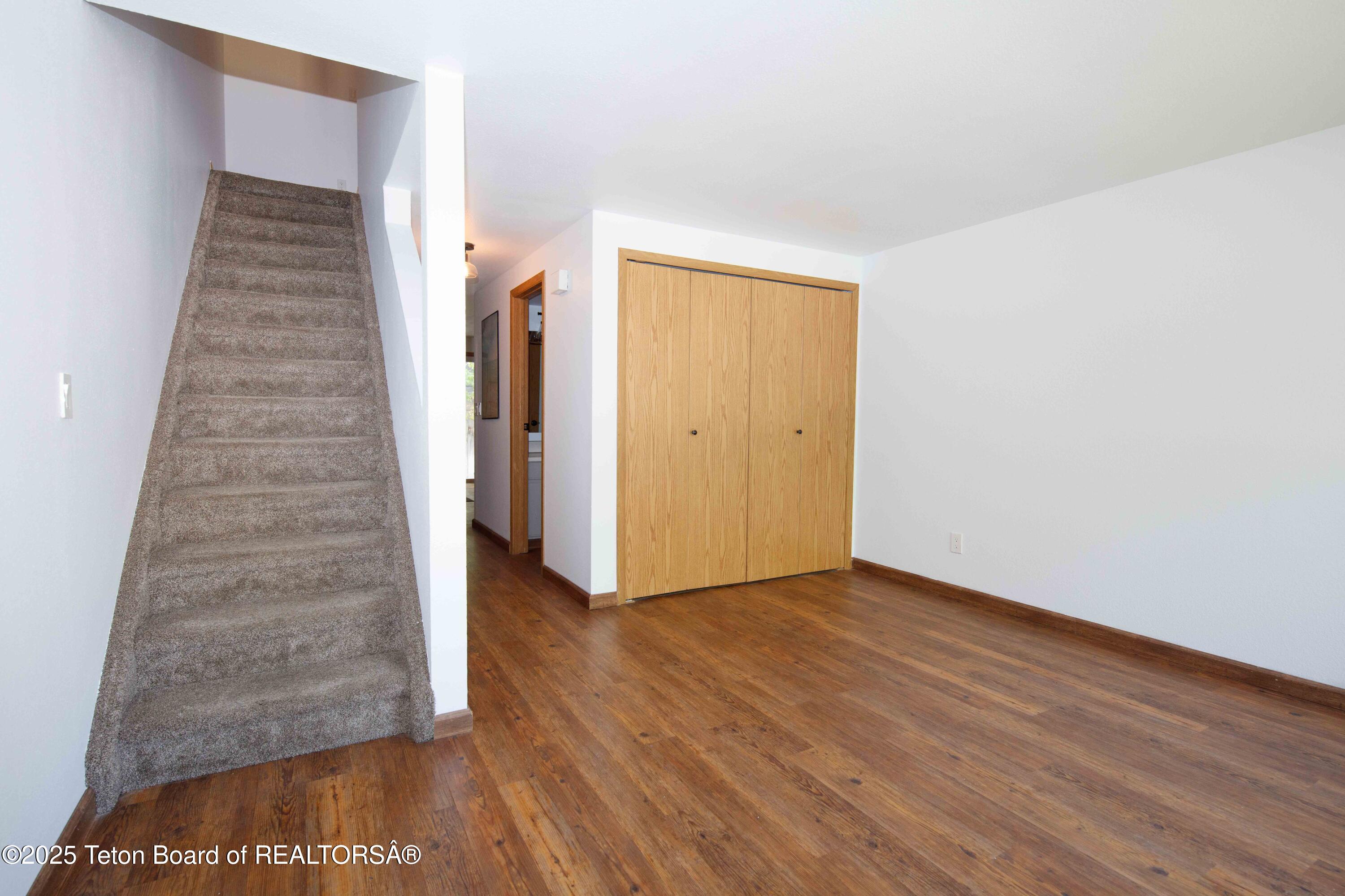 365 N GLENWOOD Street, H