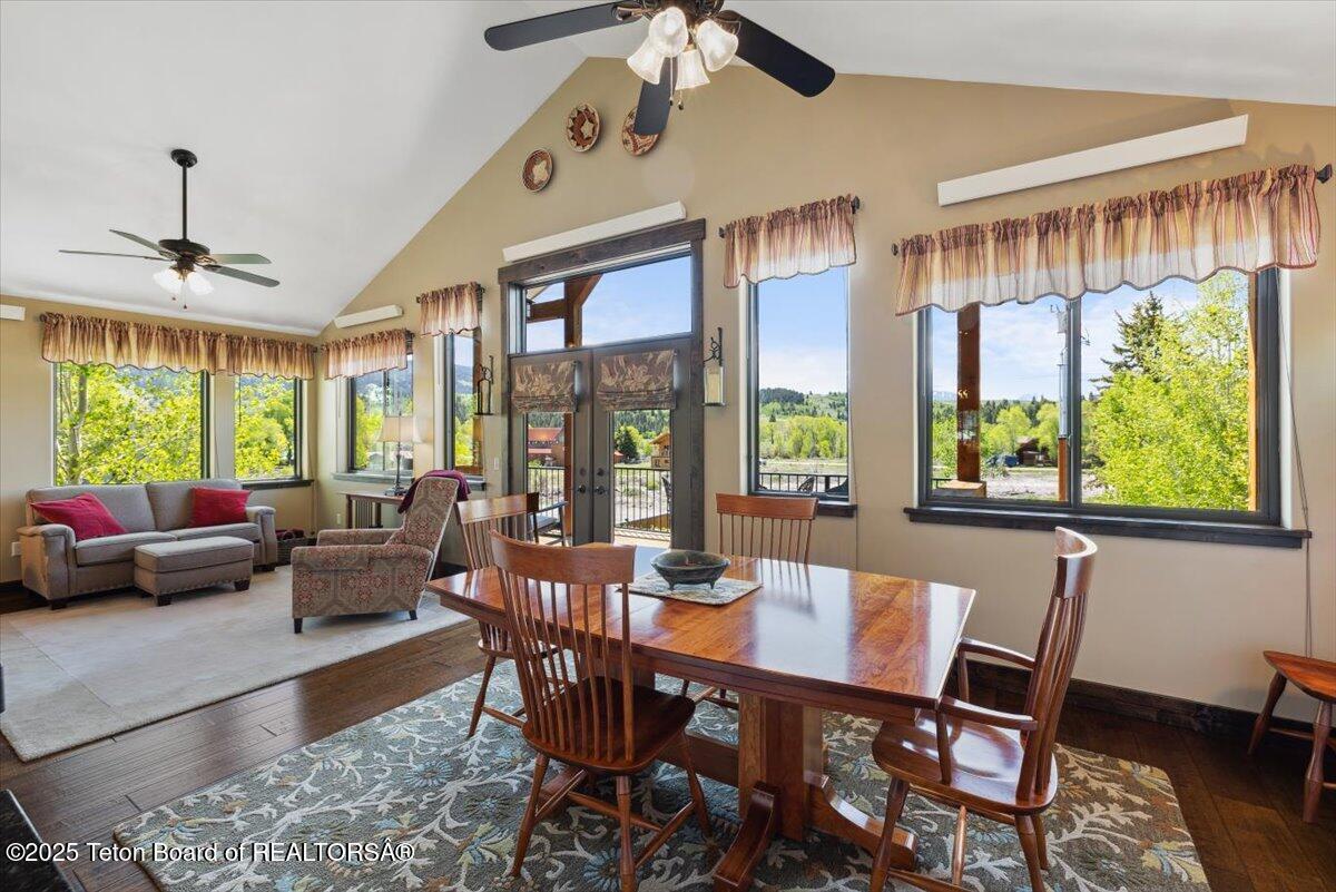 6895 E LITTLE SCHOOL Road