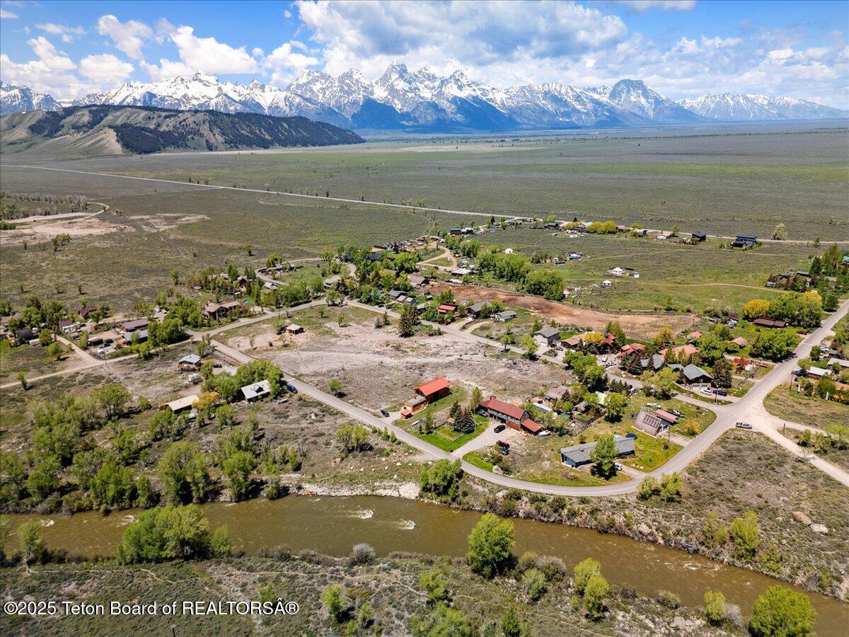 6895 E LITTLE SCHOOL Road