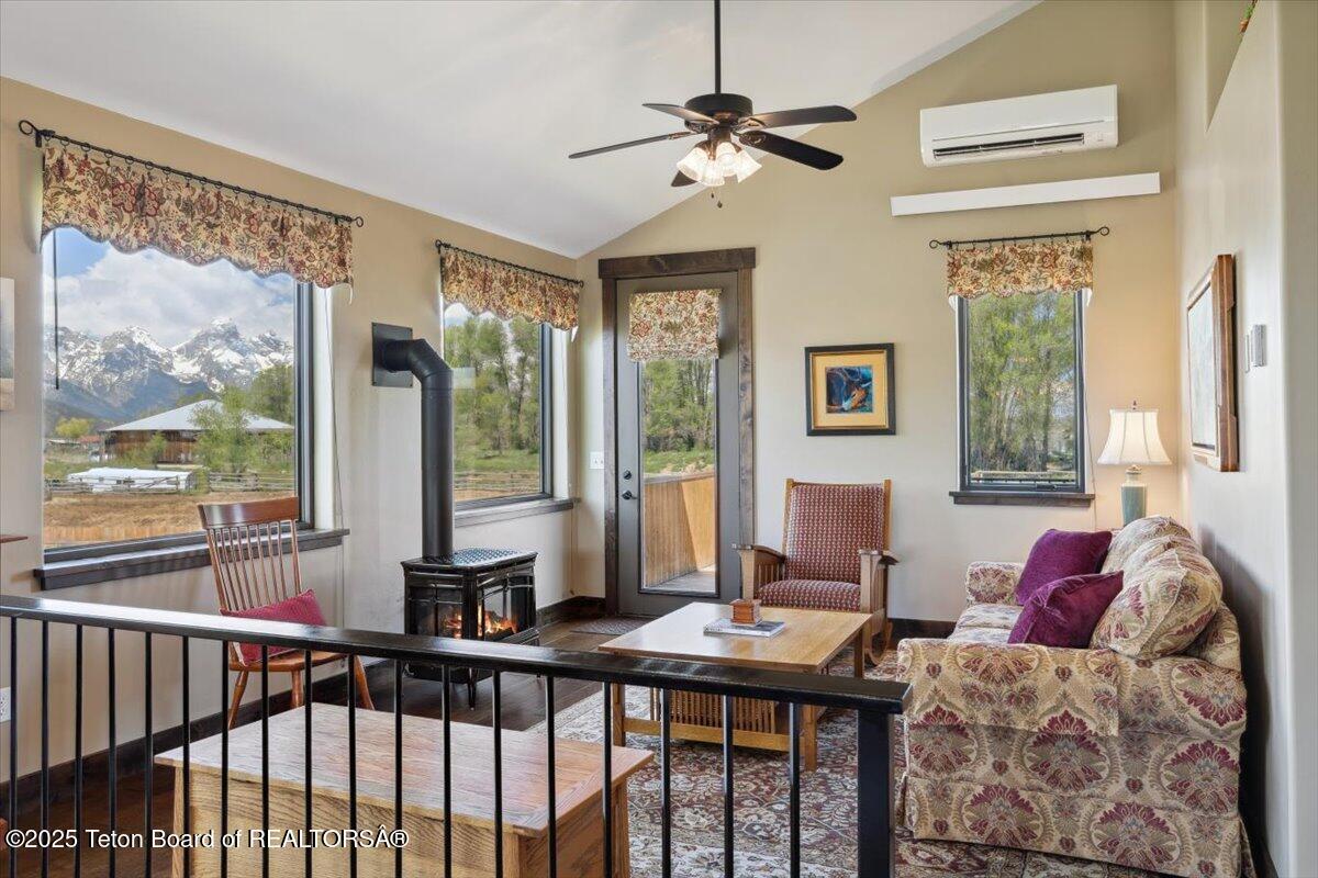 6895 E LITTLE SCHOOL Road