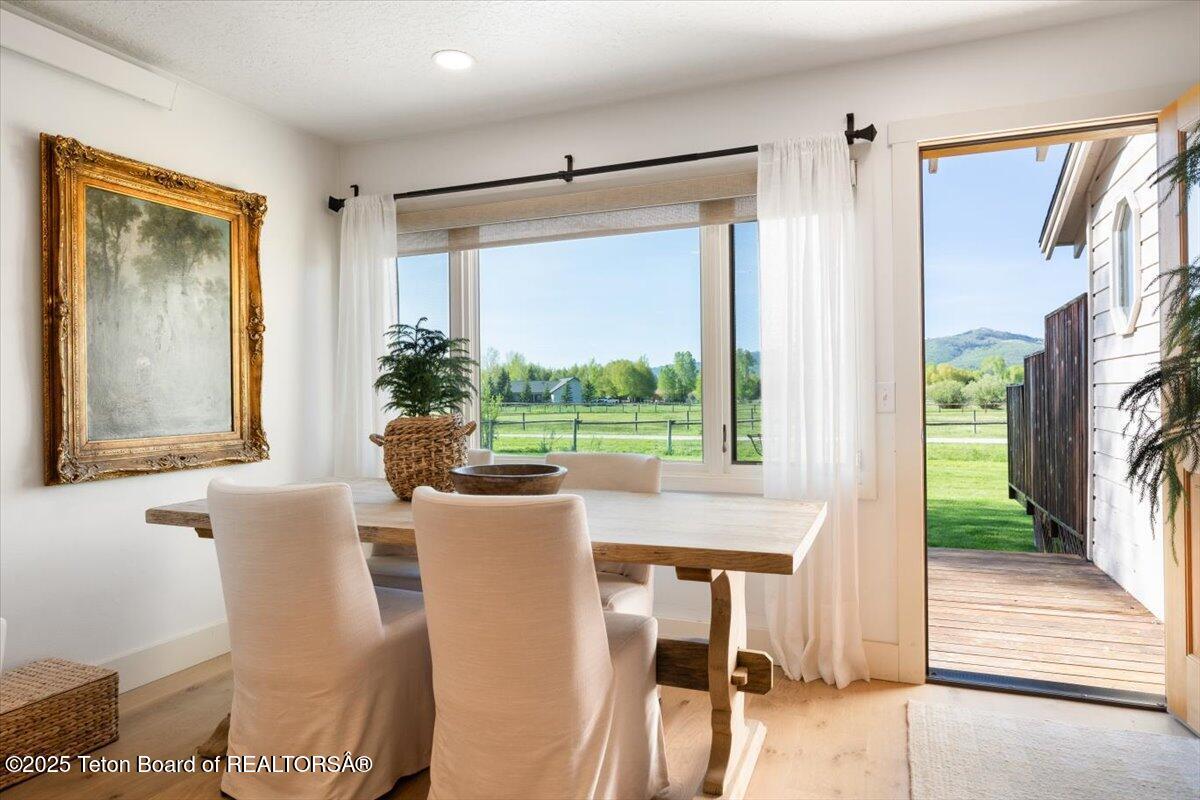 3455 S TENSLEEP Drive, 19