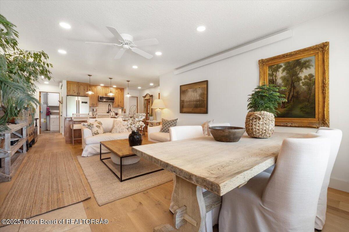 3455 S TENSLEEP Drive, 19