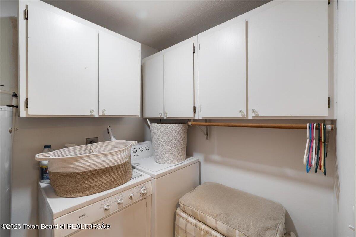 3455 S TENSLEEP Drive, 19