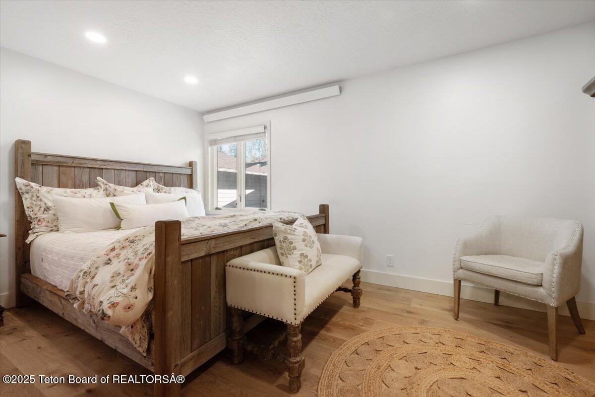 3455 S TENSLEEP Drive, 19