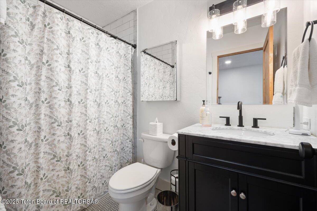 3455 S TENSLEEP Drive, 19