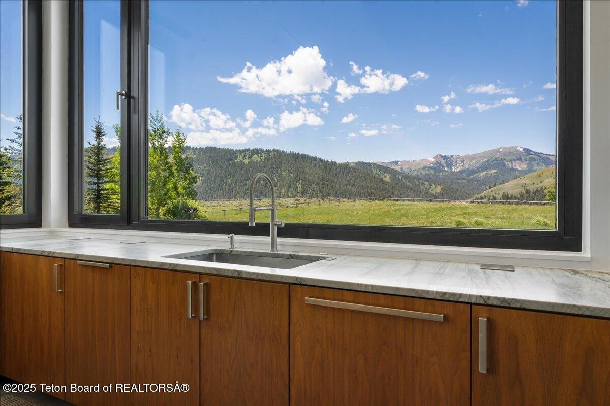 13175 S RIVER BEND Road