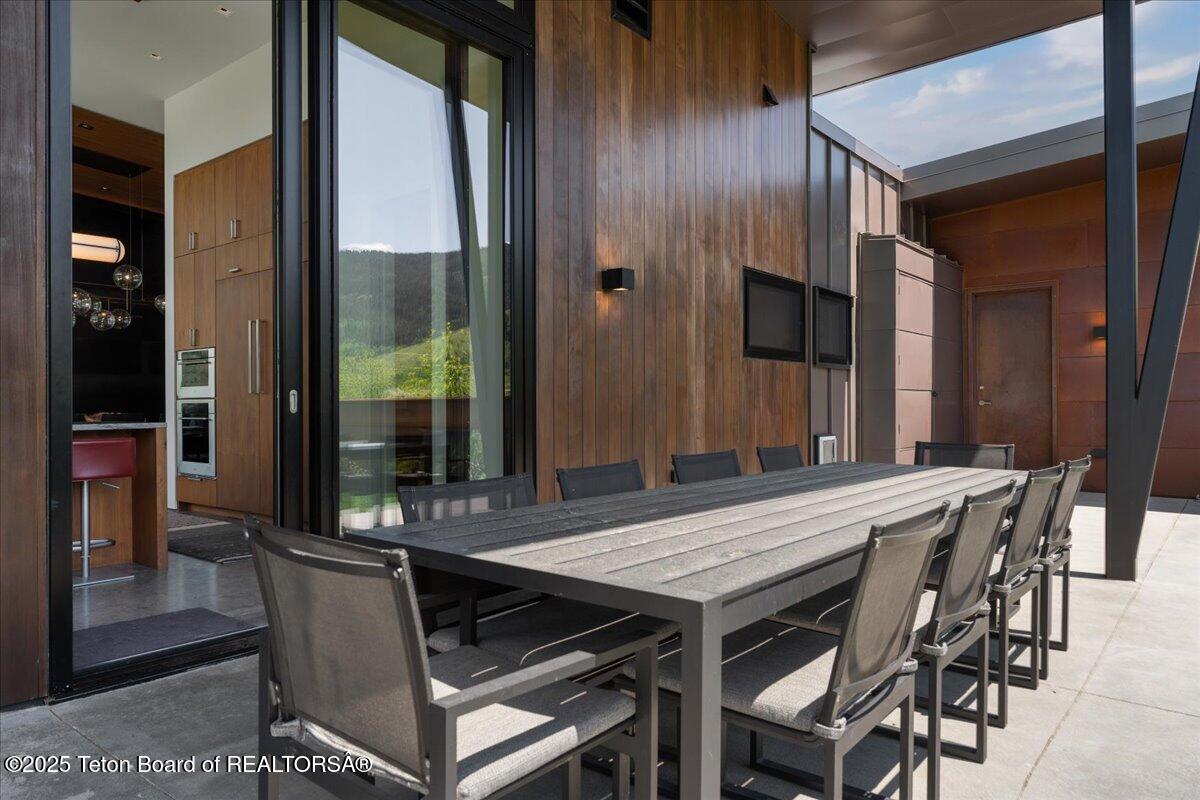 13175 S RIVER BEND Road