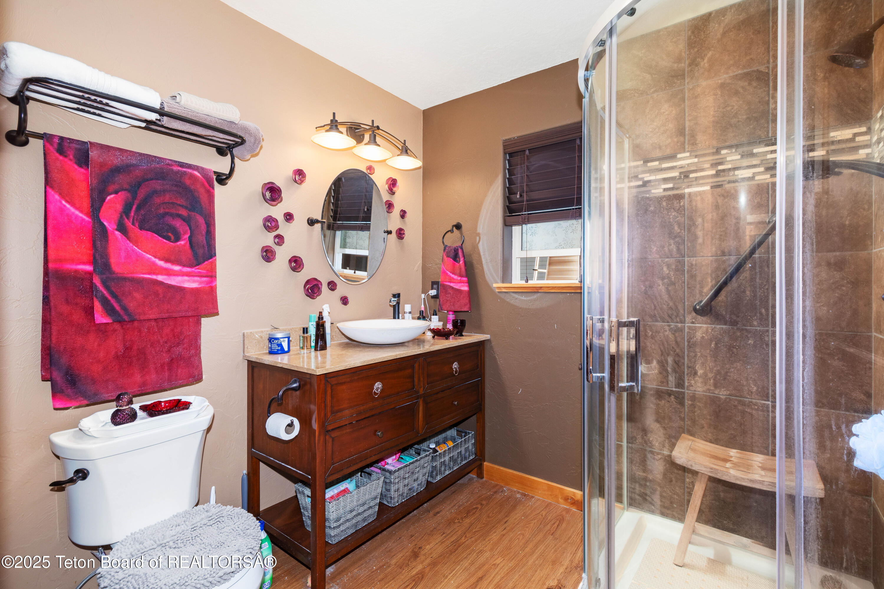 515 THREE RIVERS Drive