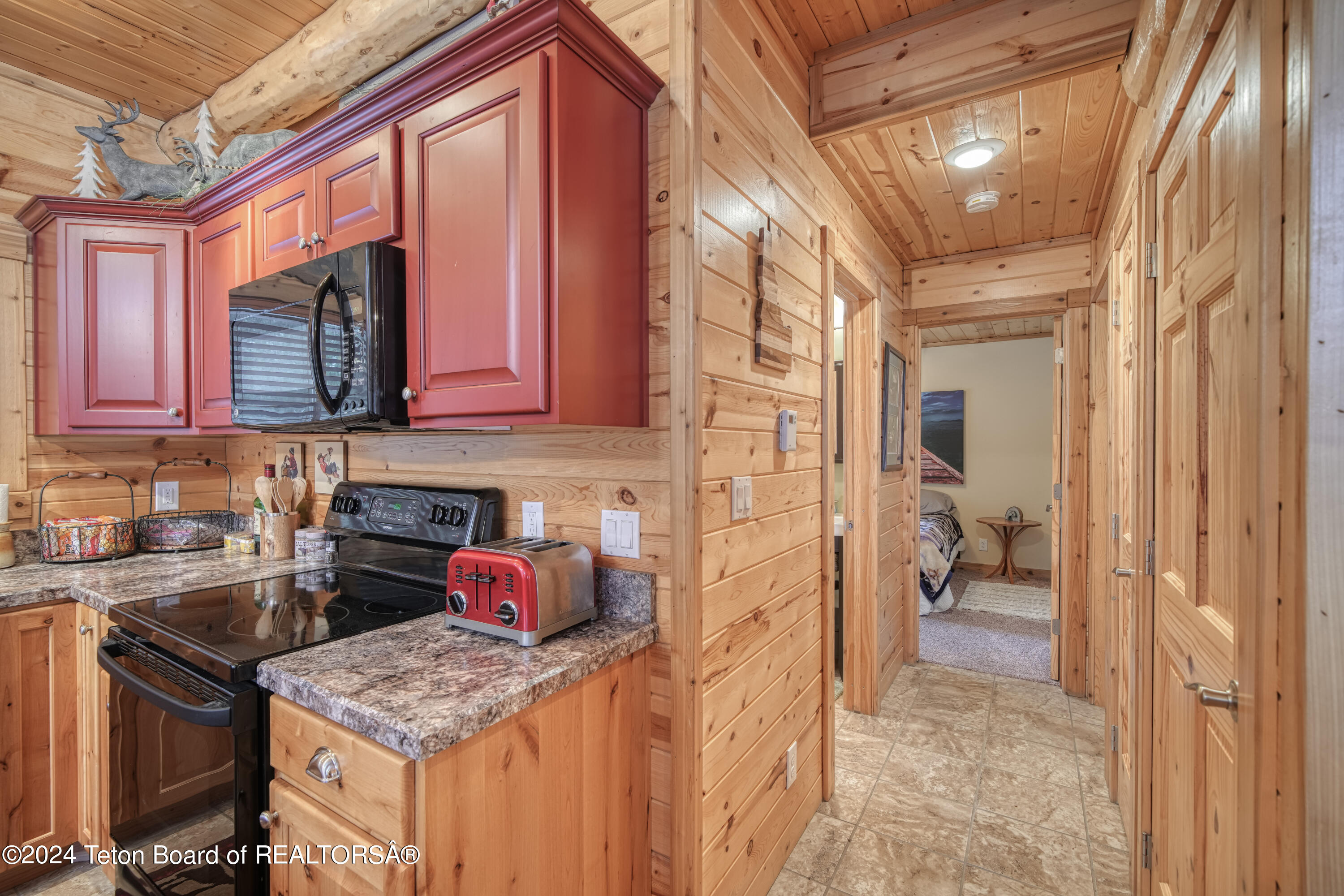 4008/4010 WEASEL Street